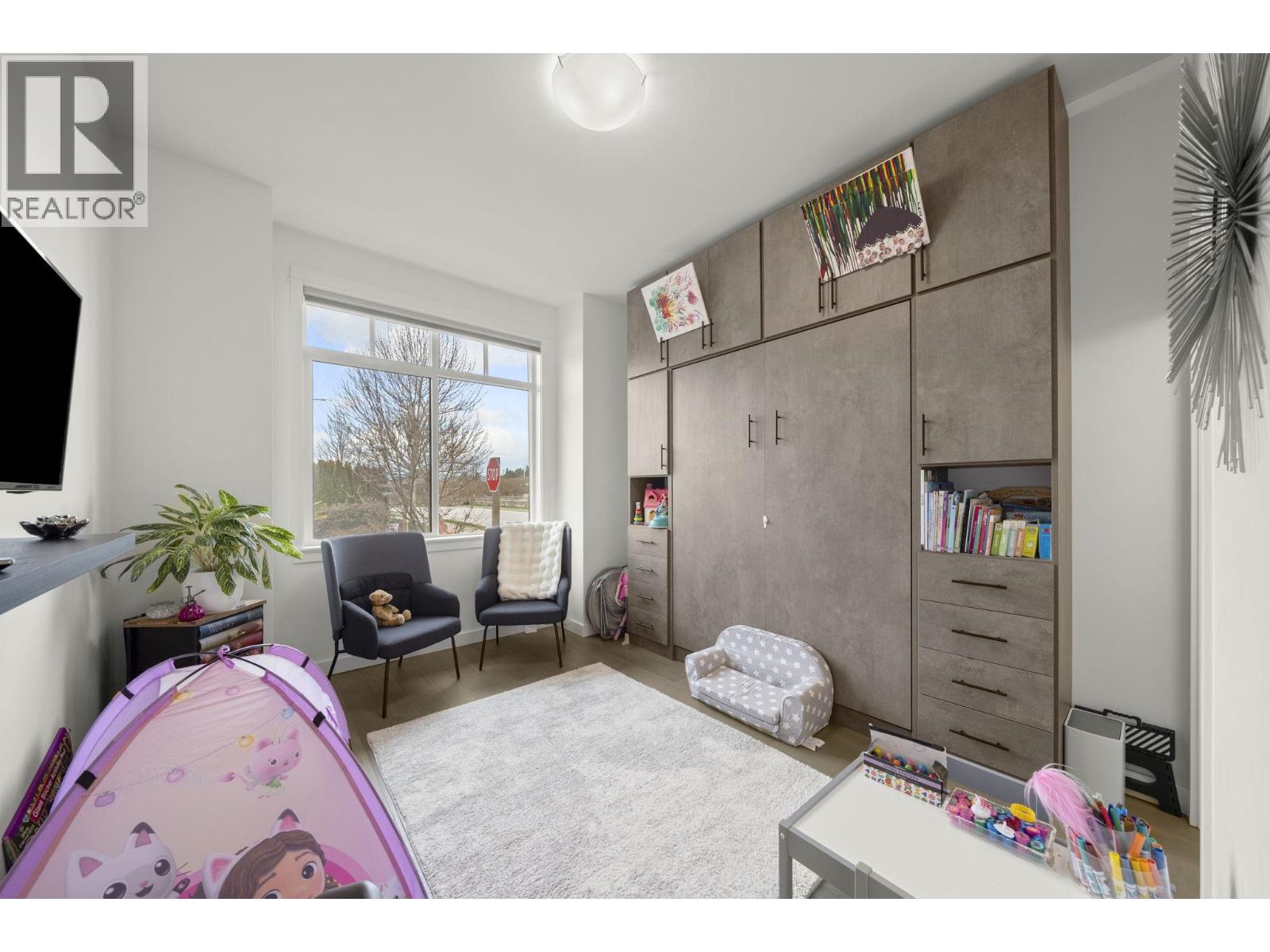 4910 SPRINGS Boulevard, Tsawwassen