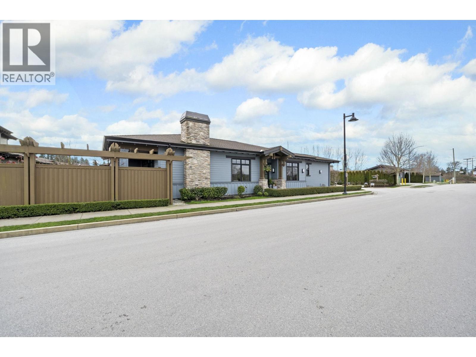 4910 SPRINGS Boulevard, Tsawwassen