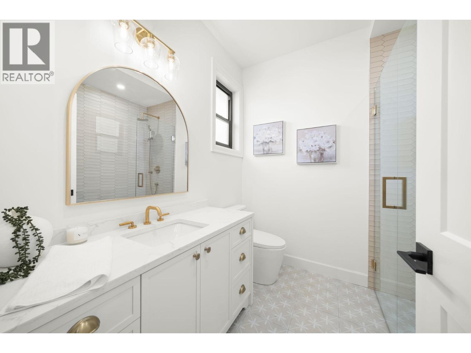 1204 STELLERS JAY Place, Tsawwassen