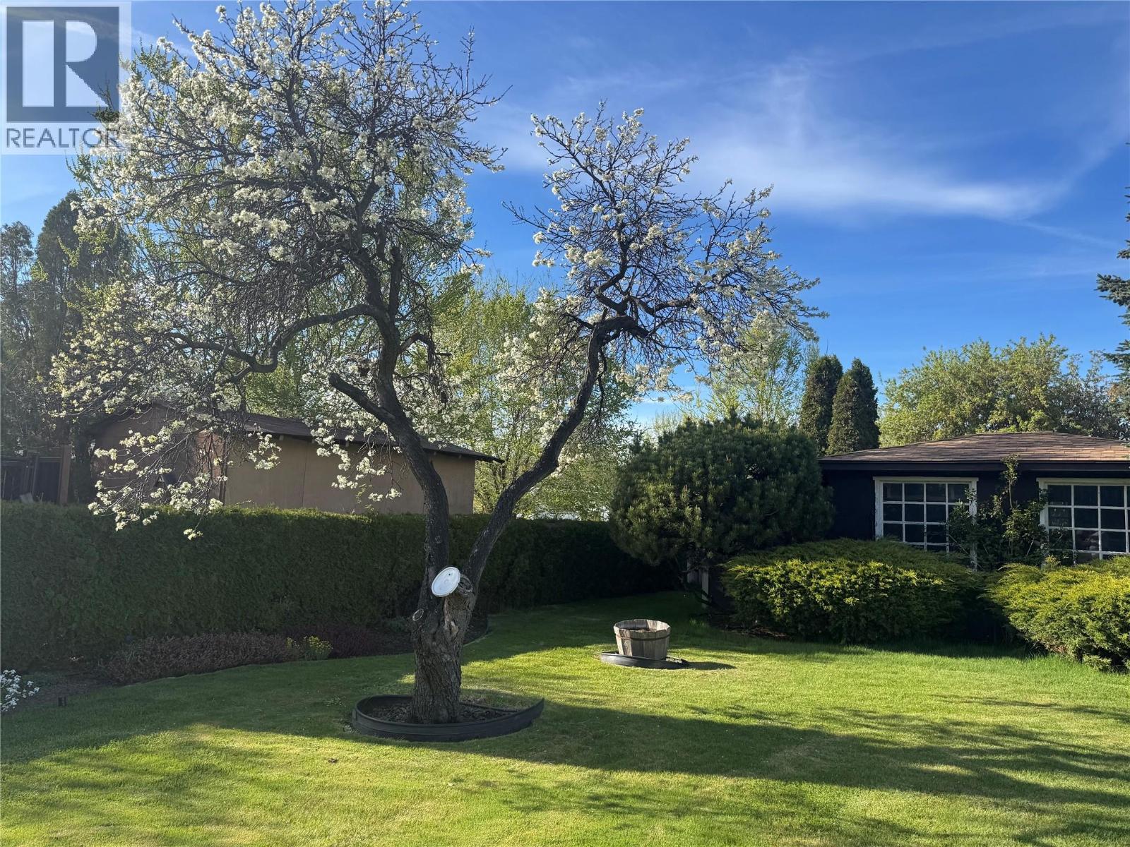 1090 HOUGHTON ROAD - 16