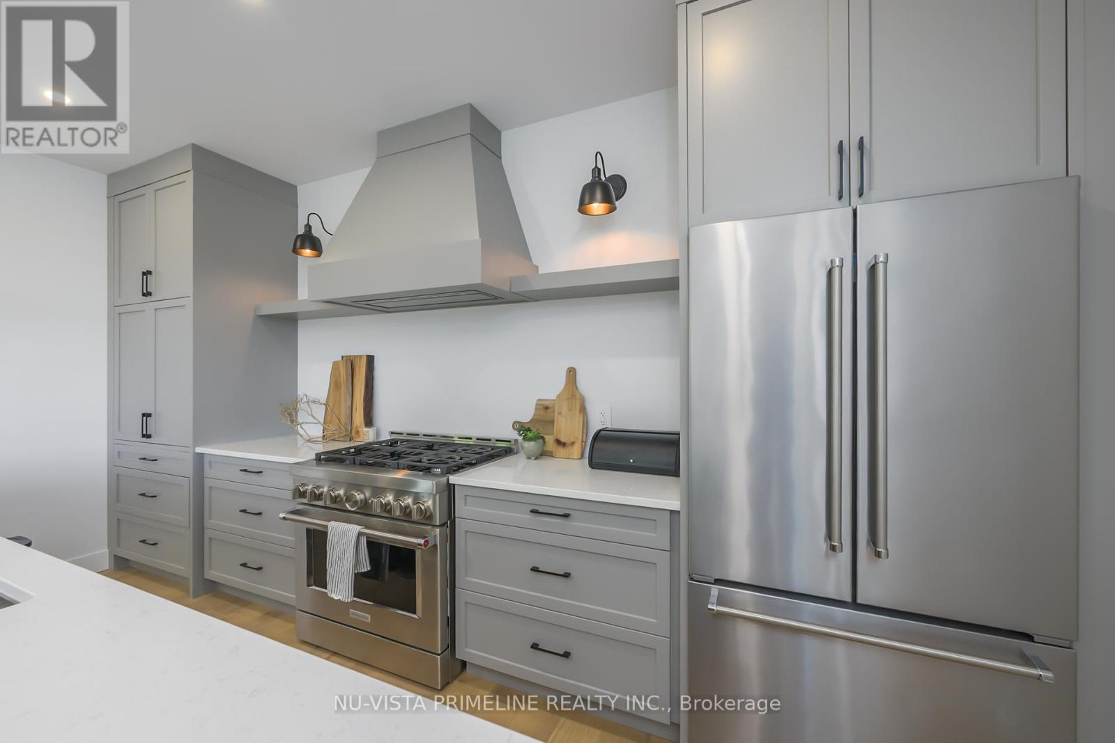 kitchen, luxury appliances