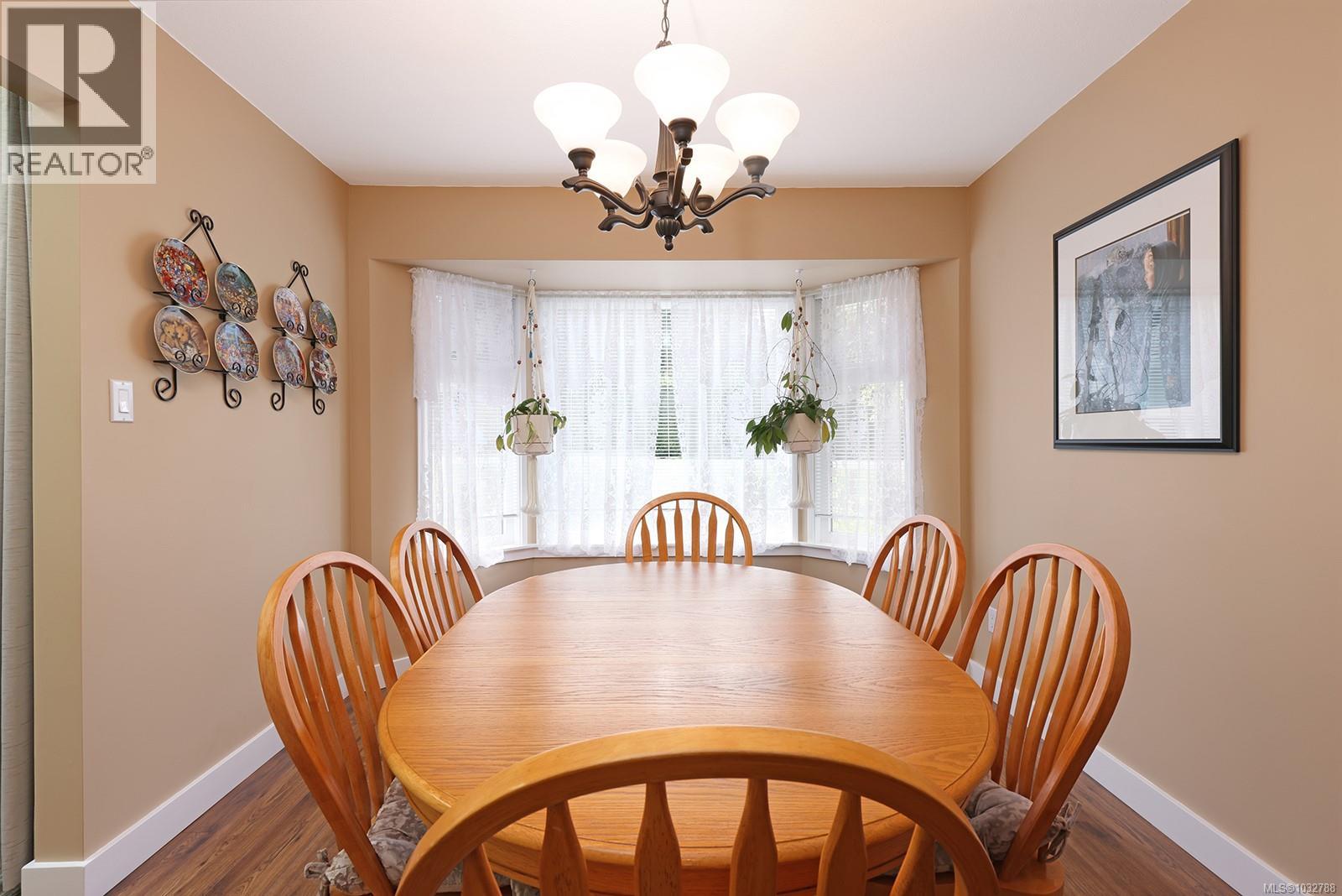 4240 BRIARDALE RD - 13