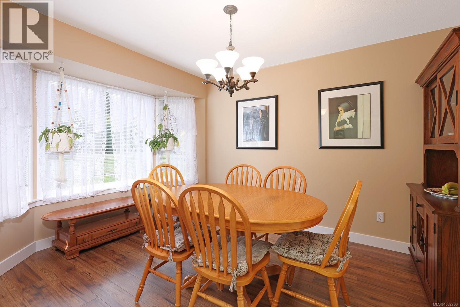 4240 BRIARDALE RD - 14