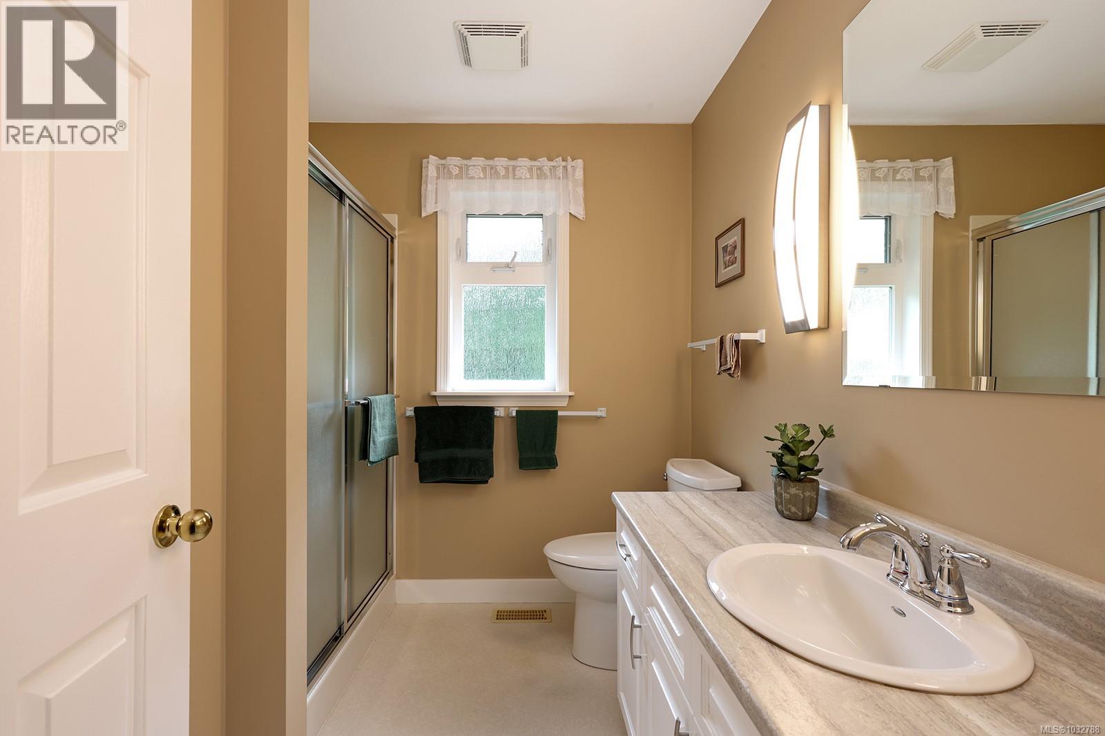 4240 BRIARDALE RD - 21