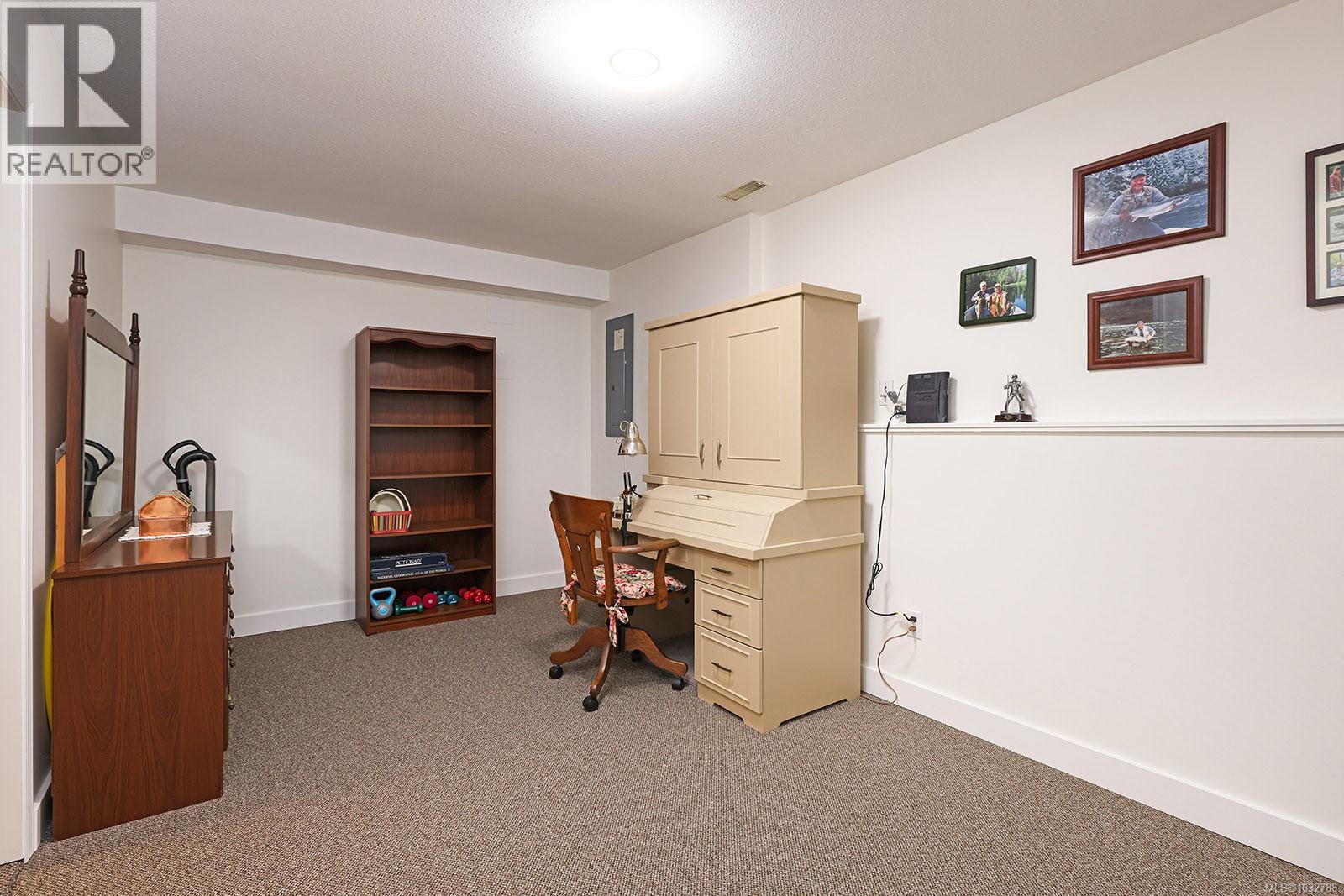 4240 BRIARDALE RD - 29