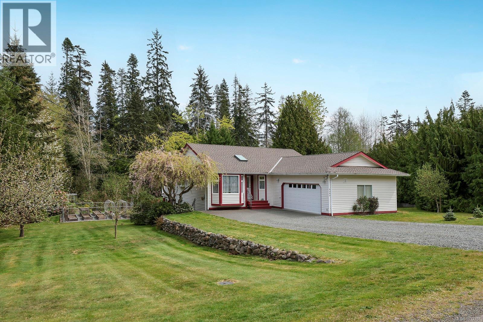 4240 BRIARDALE RD - Image 3