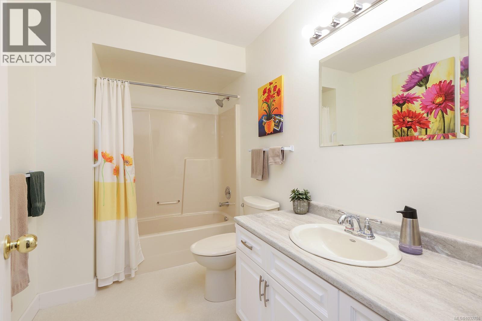 4240 BRIARDALE RD - 33