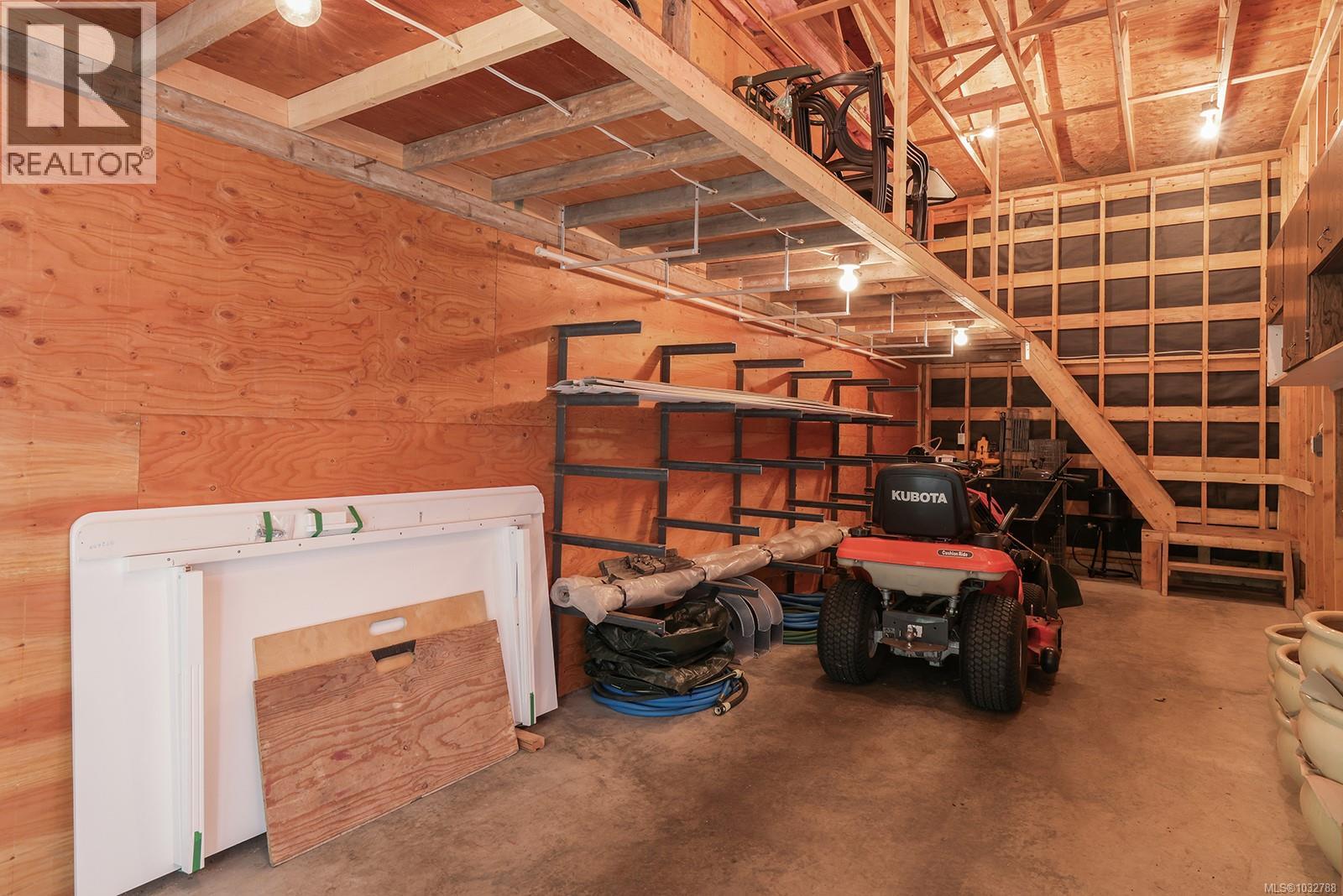 4240 BRIARDALE RD - 50