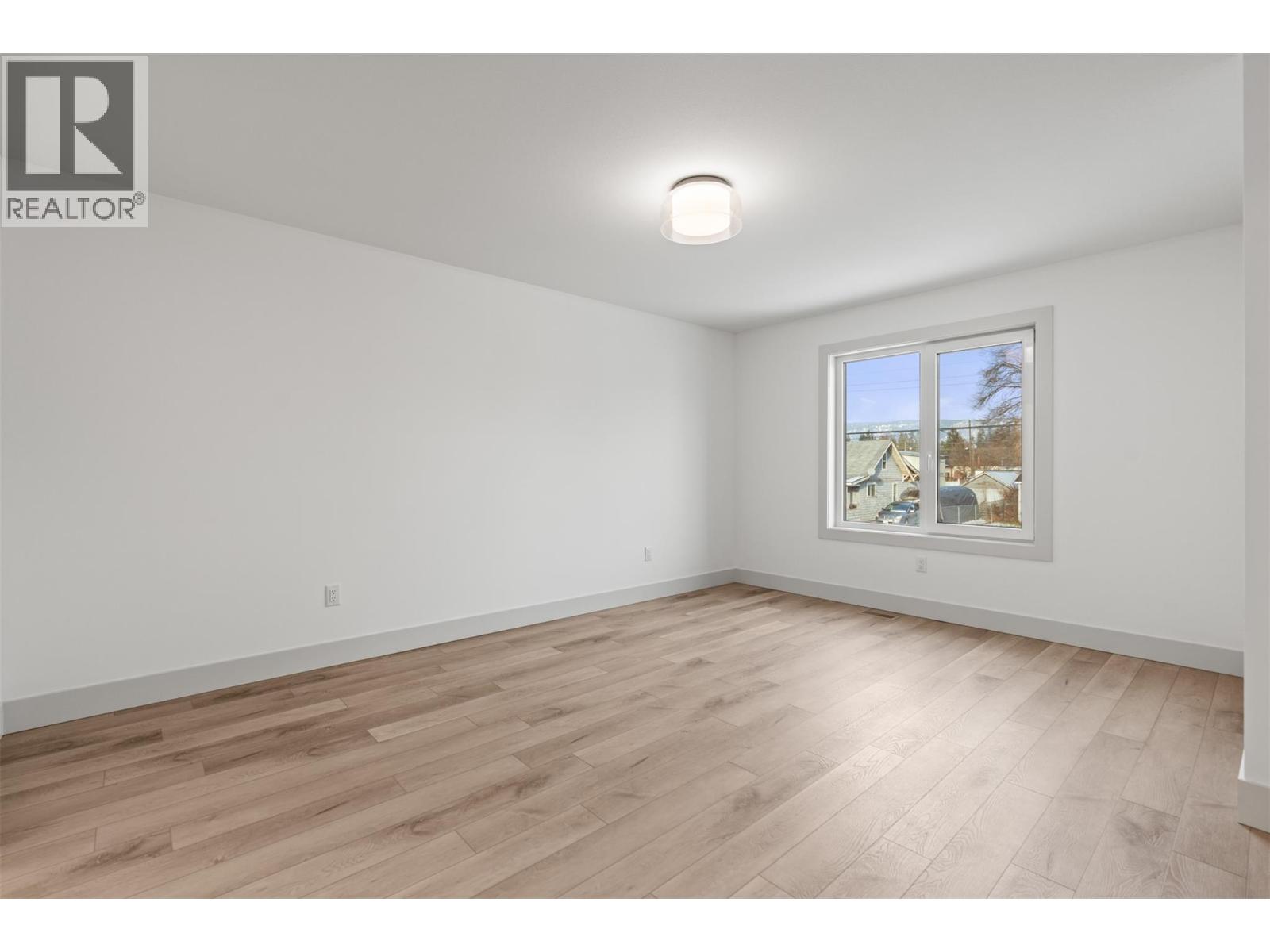 #101 2345 Patterson Avenue - 29