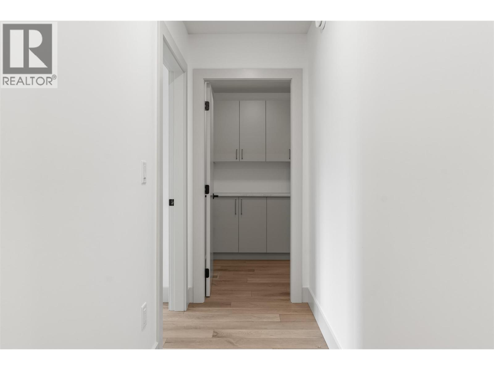 #101 2345 Patterson Avenue - 39