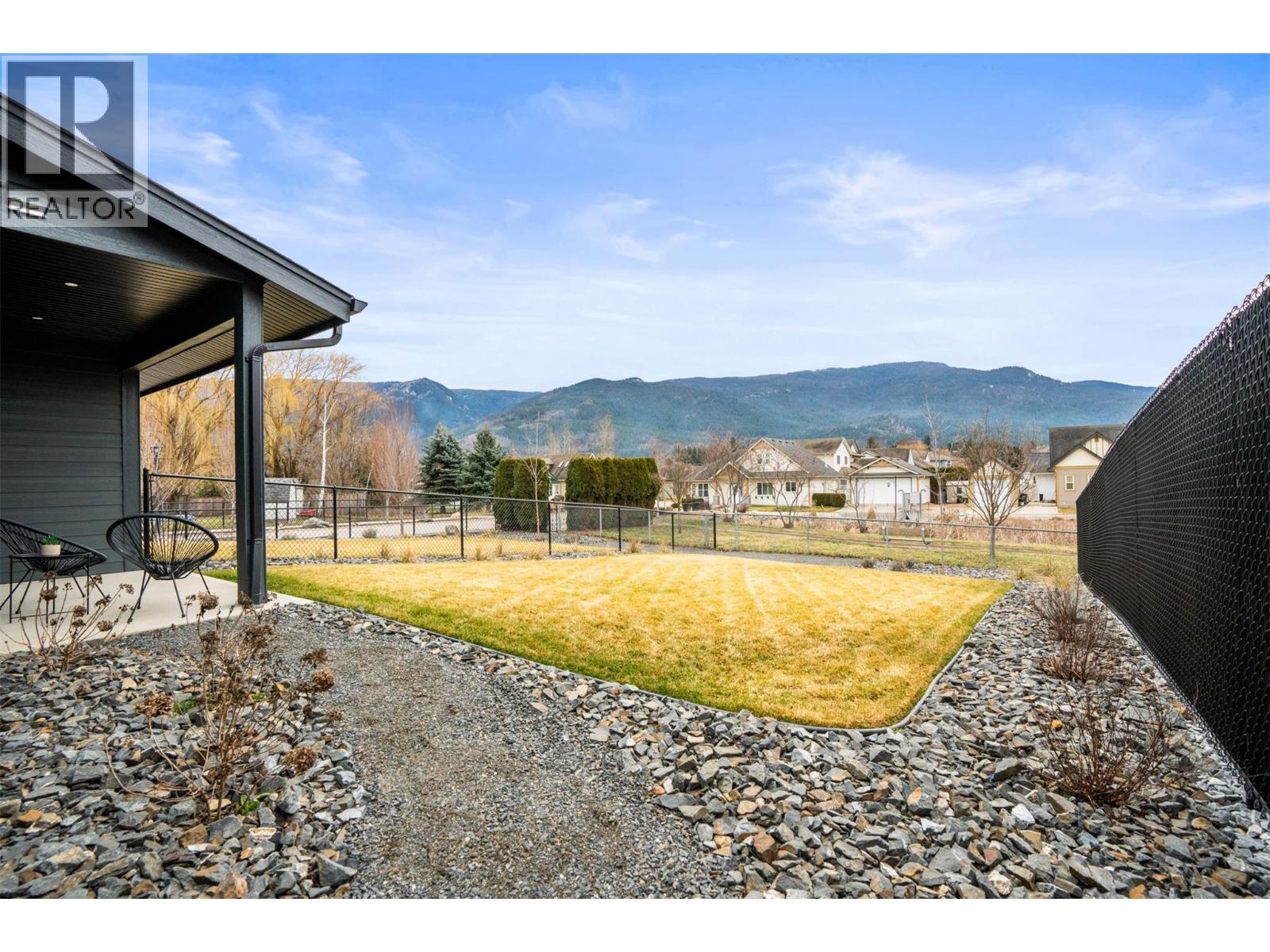 #102 2345 Patterson Avenue - 38