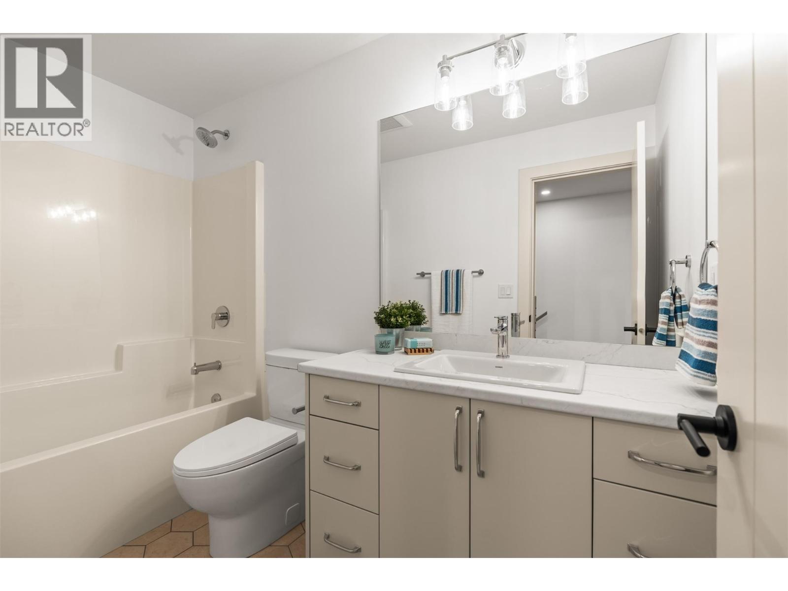 #102 2345 Patterson Avenue - 28