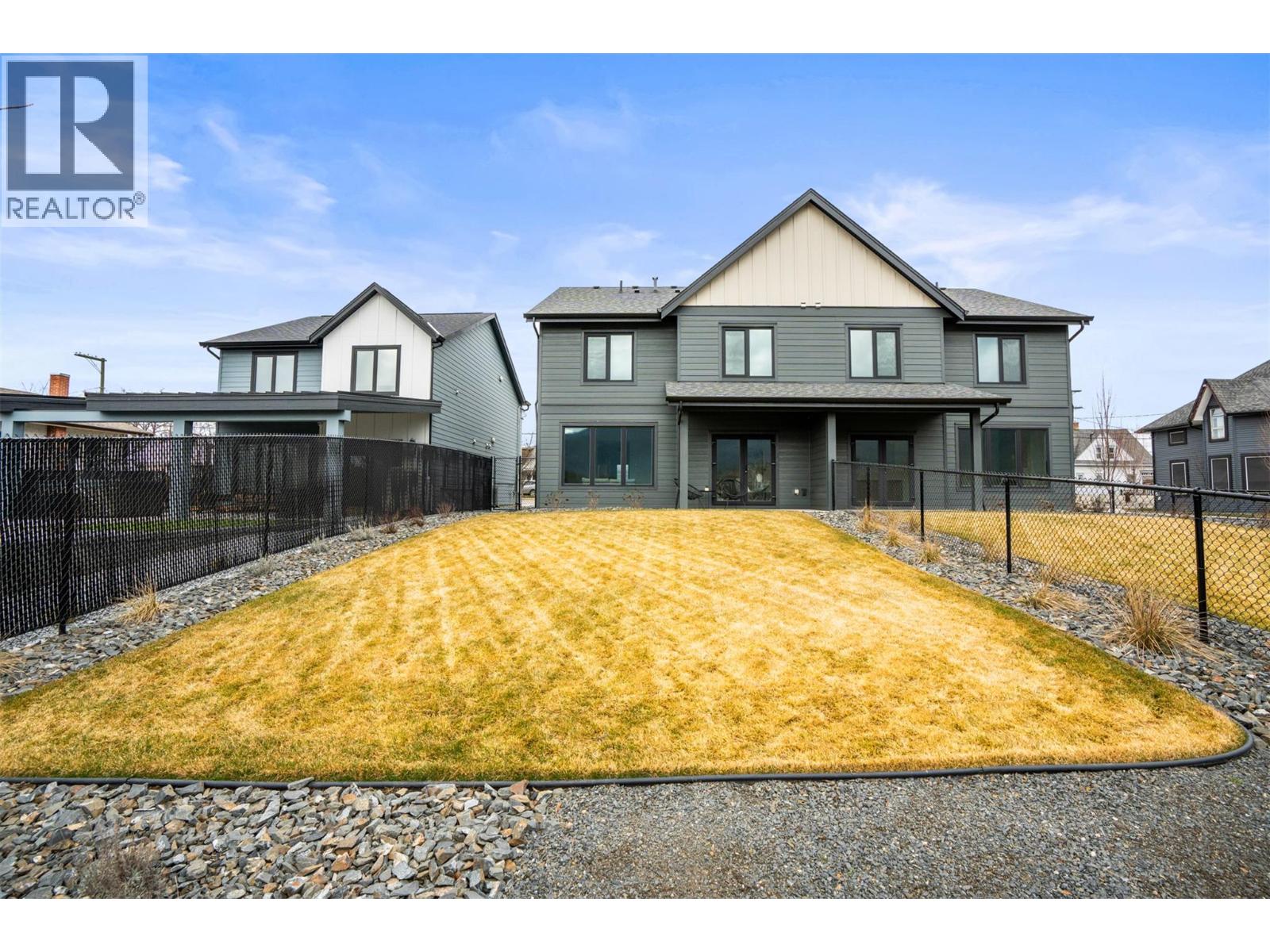 #102 2345 Patterson Avenue - 39