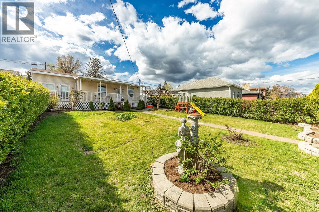 867 COLUMBIA Street - 5