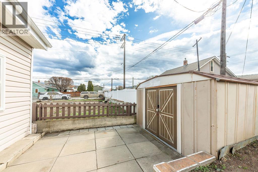 867 COLUMBIA Street - 42