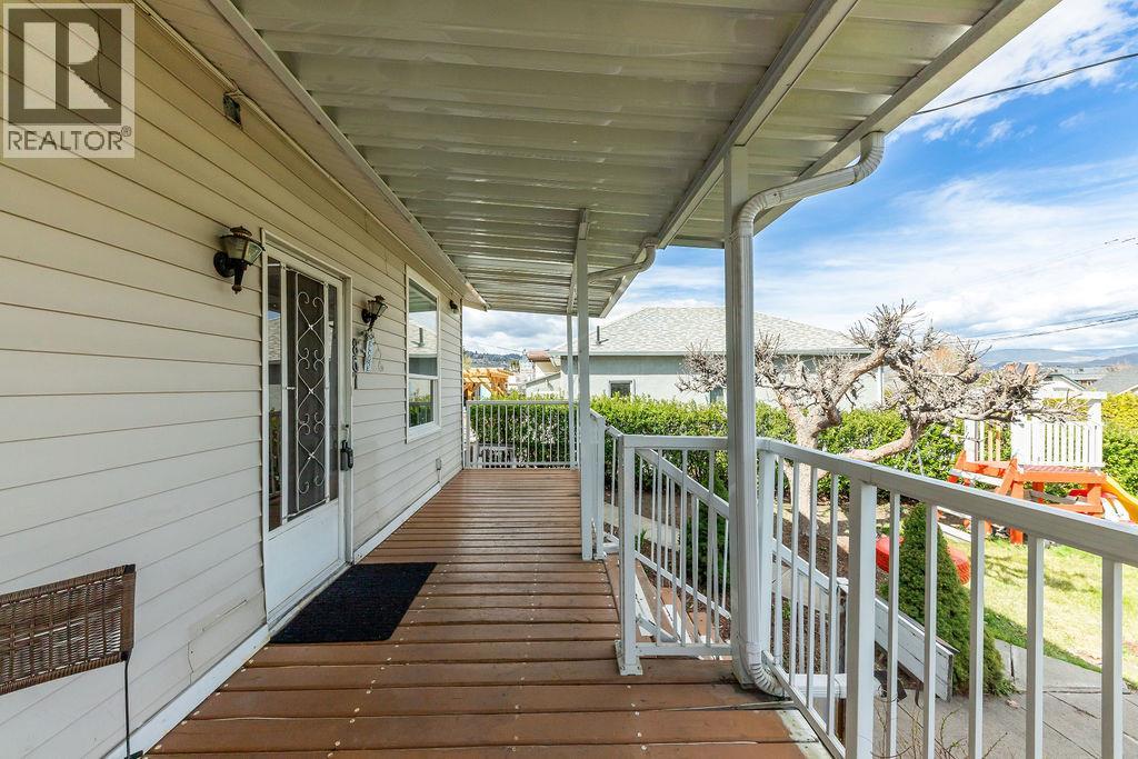 867 COLUMBIA Street - 7