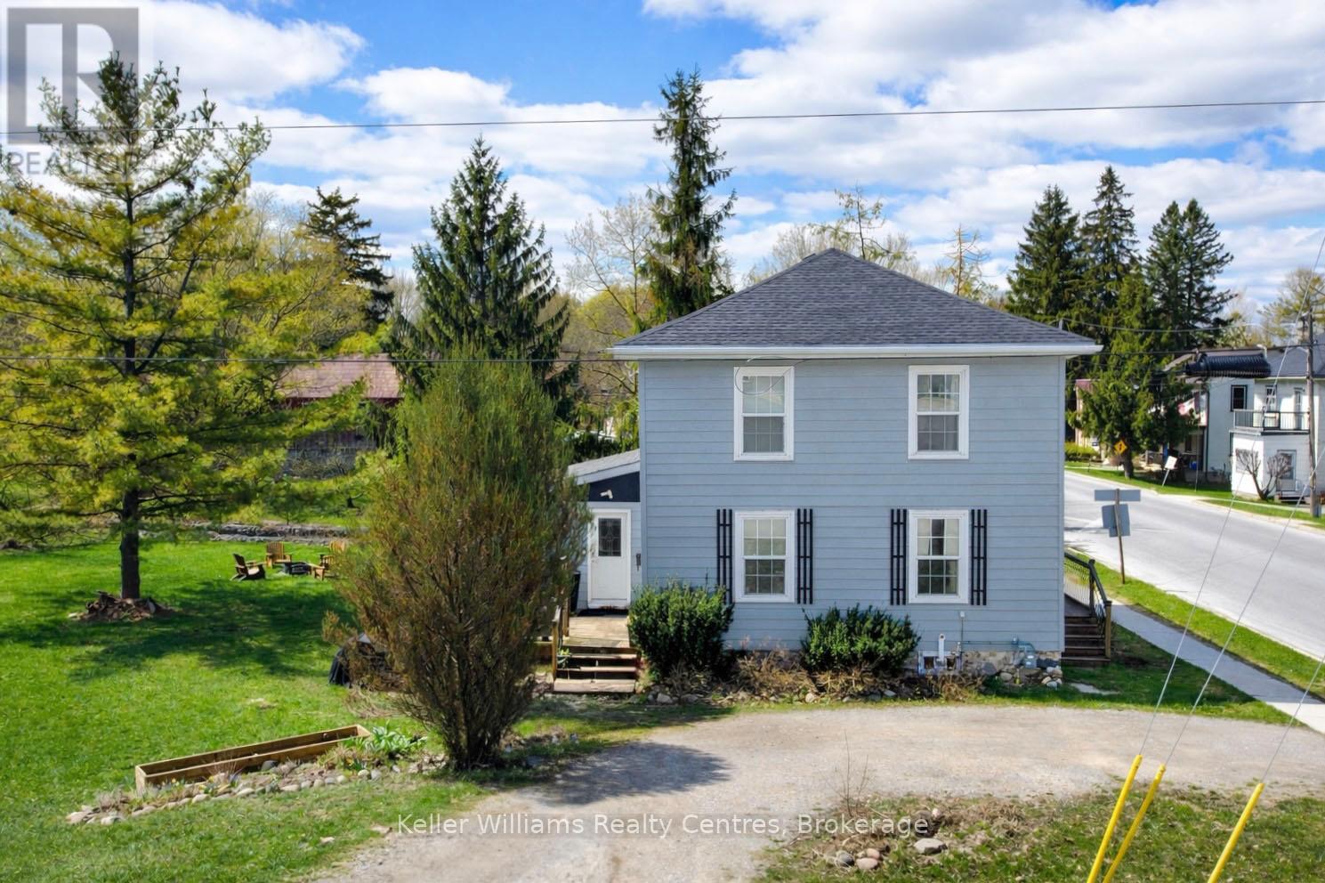 714 QUEEN STREET, West Grey (Neustadt), Ontario, N0G2M0 — Photo 4