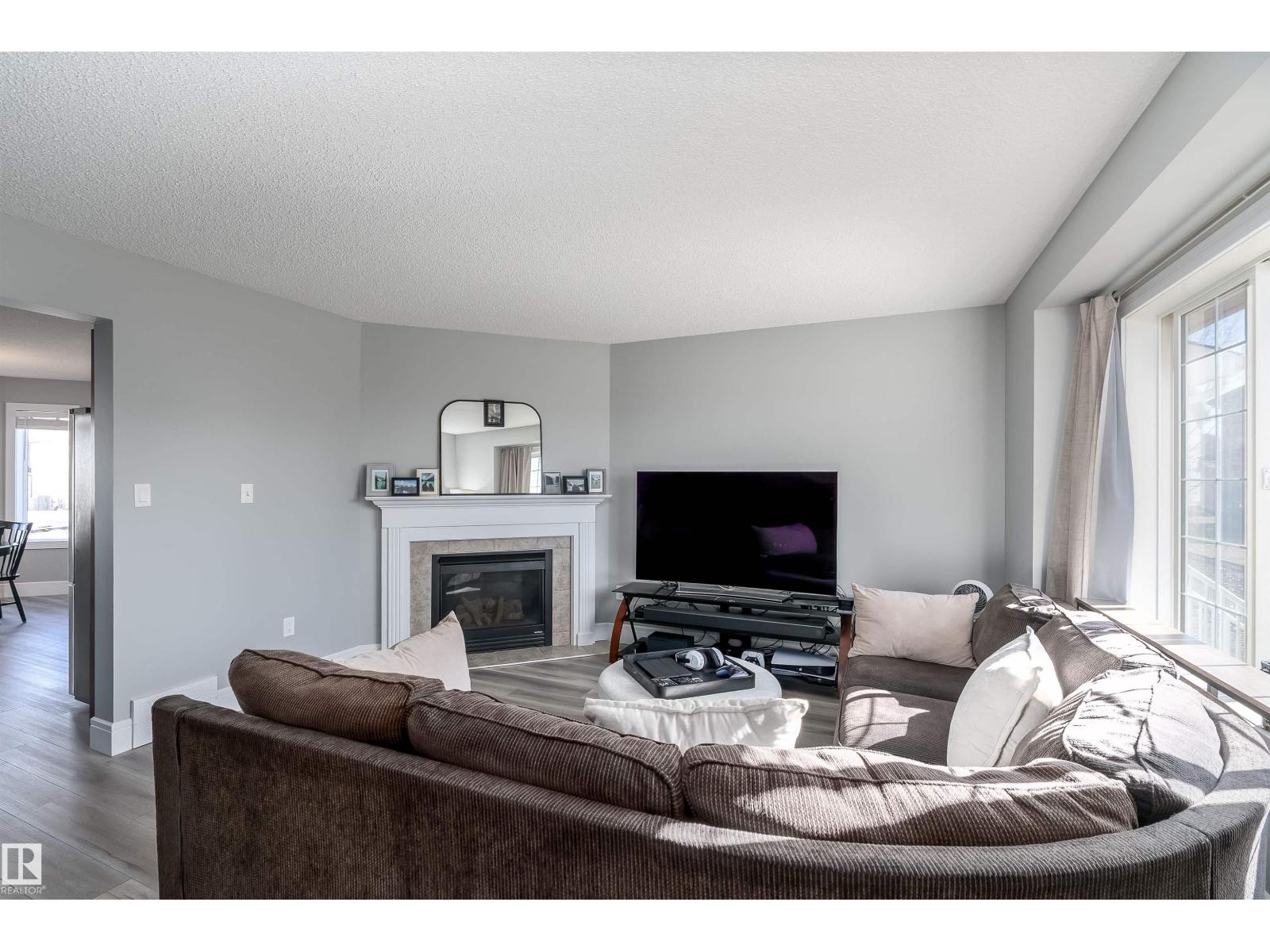 85 SUNROSE LN, Suntree (Leduc), Leduc photo 3
