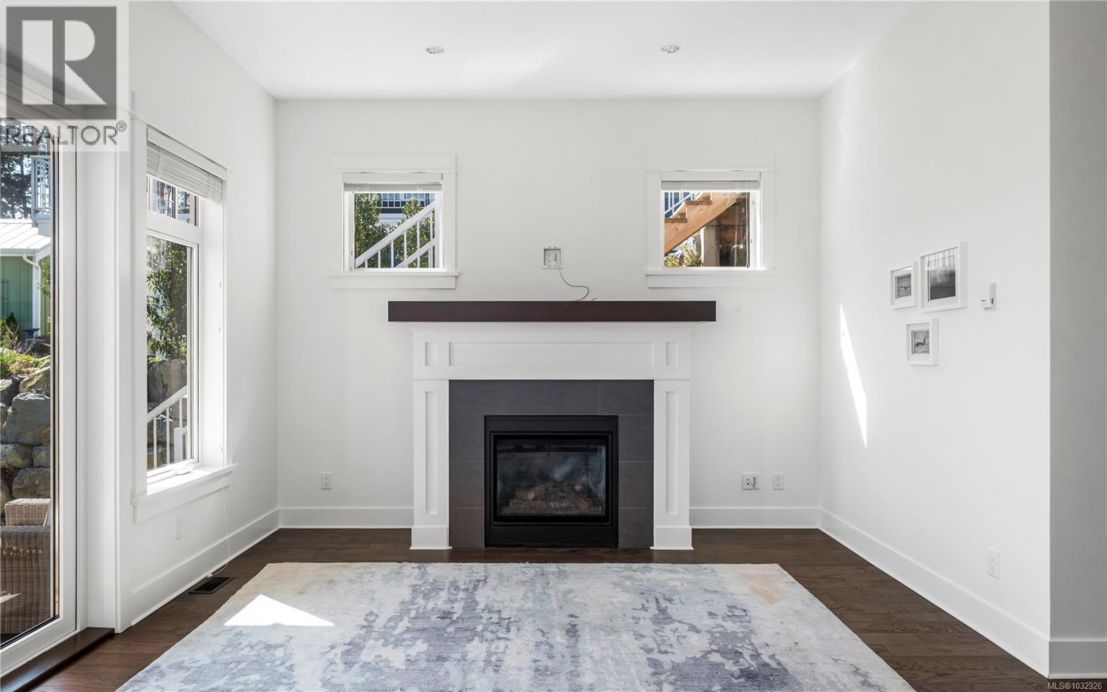 133 Hilltop Cres - 20