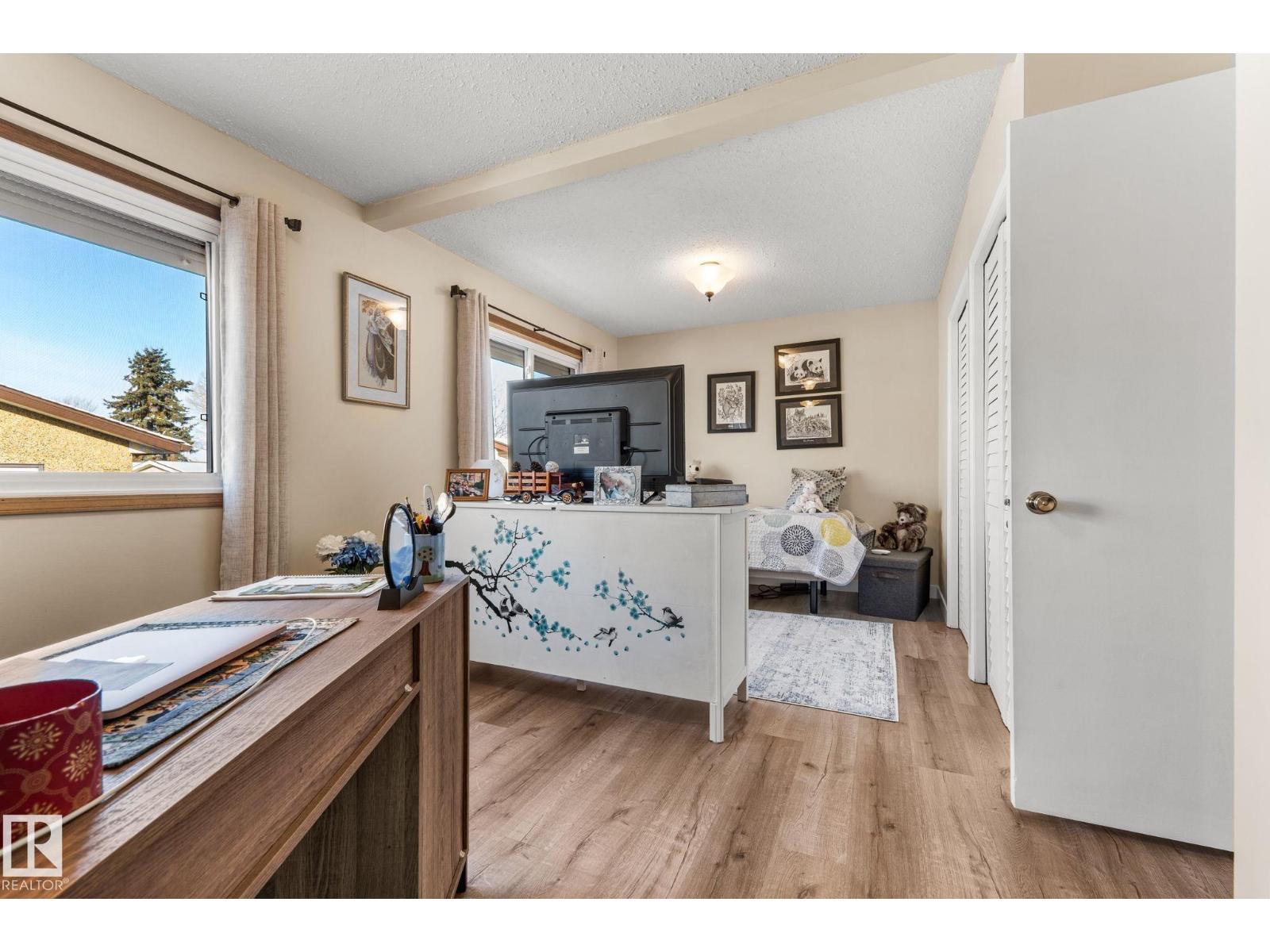 8214 93 AV, Fort Saskatchewan