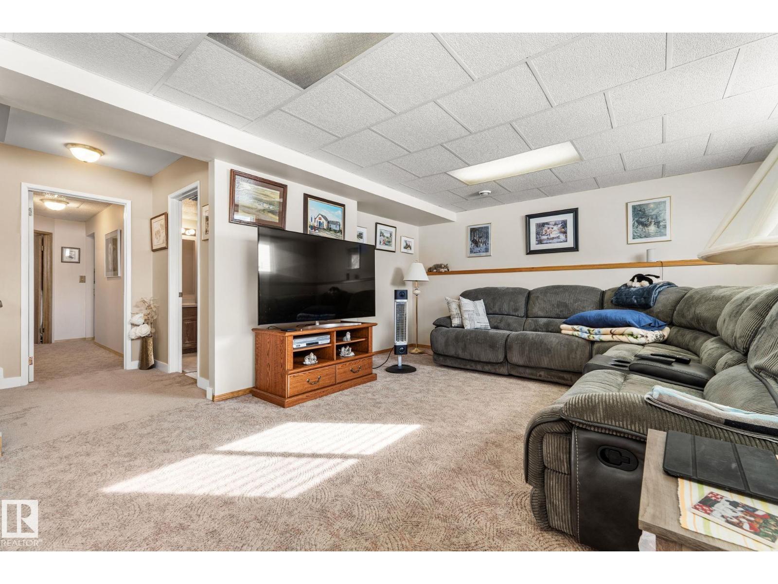 8214 93 AV, Fort Saskatchewan