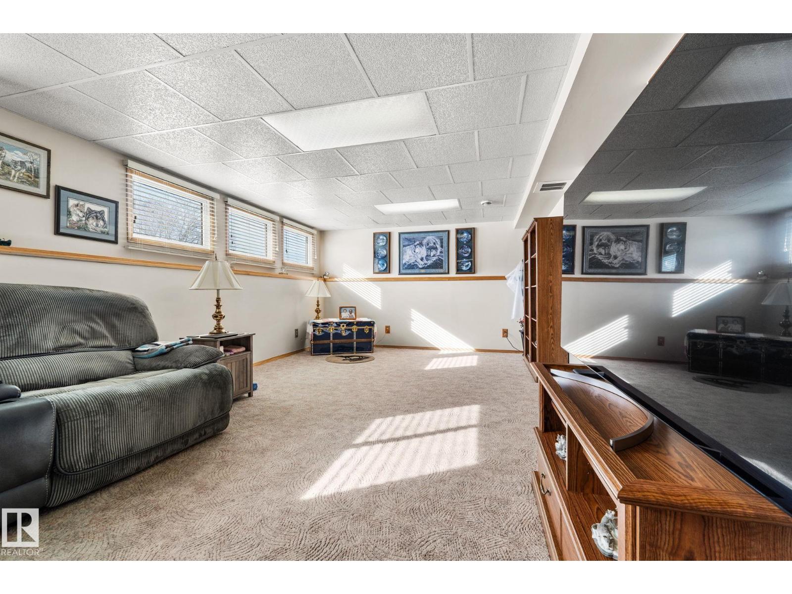 8214 93 AV, Fort Saskatchewan