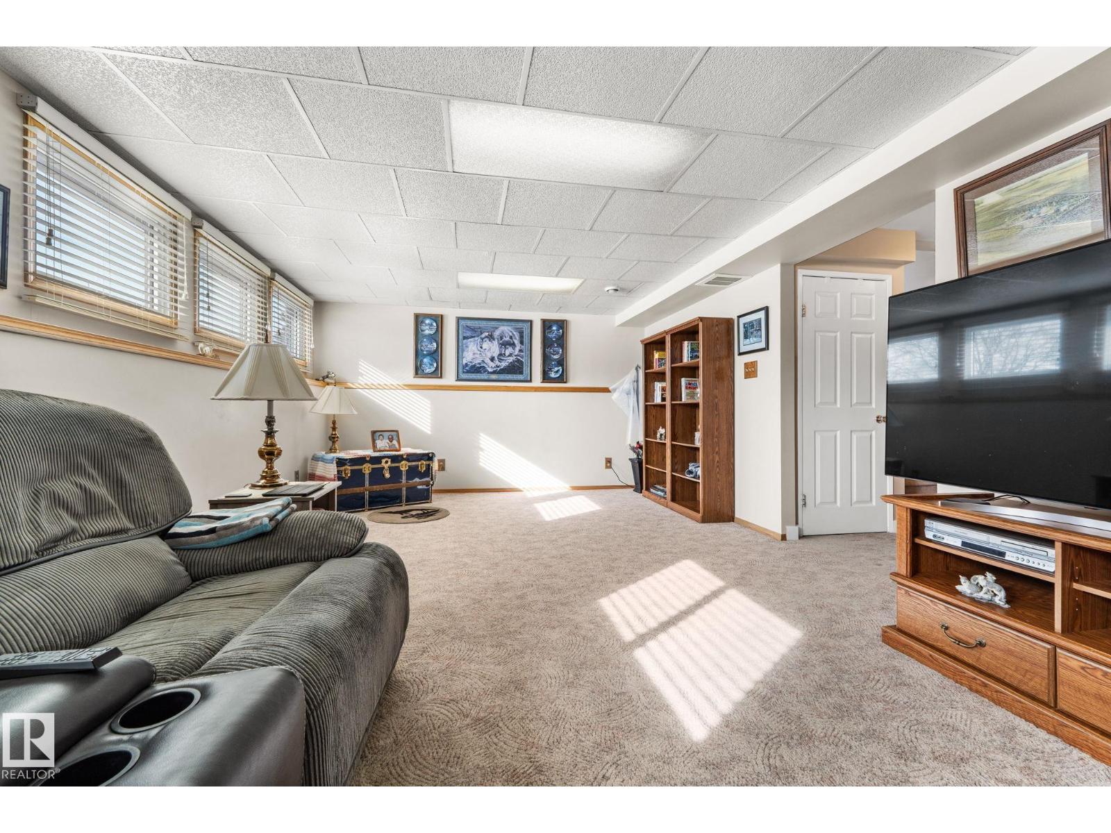 8214 93 AV, Fort Saskatchewan