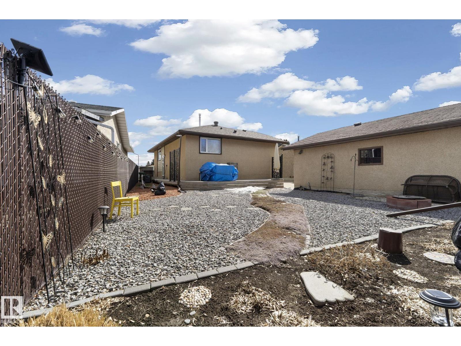 8214 93 AV, Fort Saskatchewan