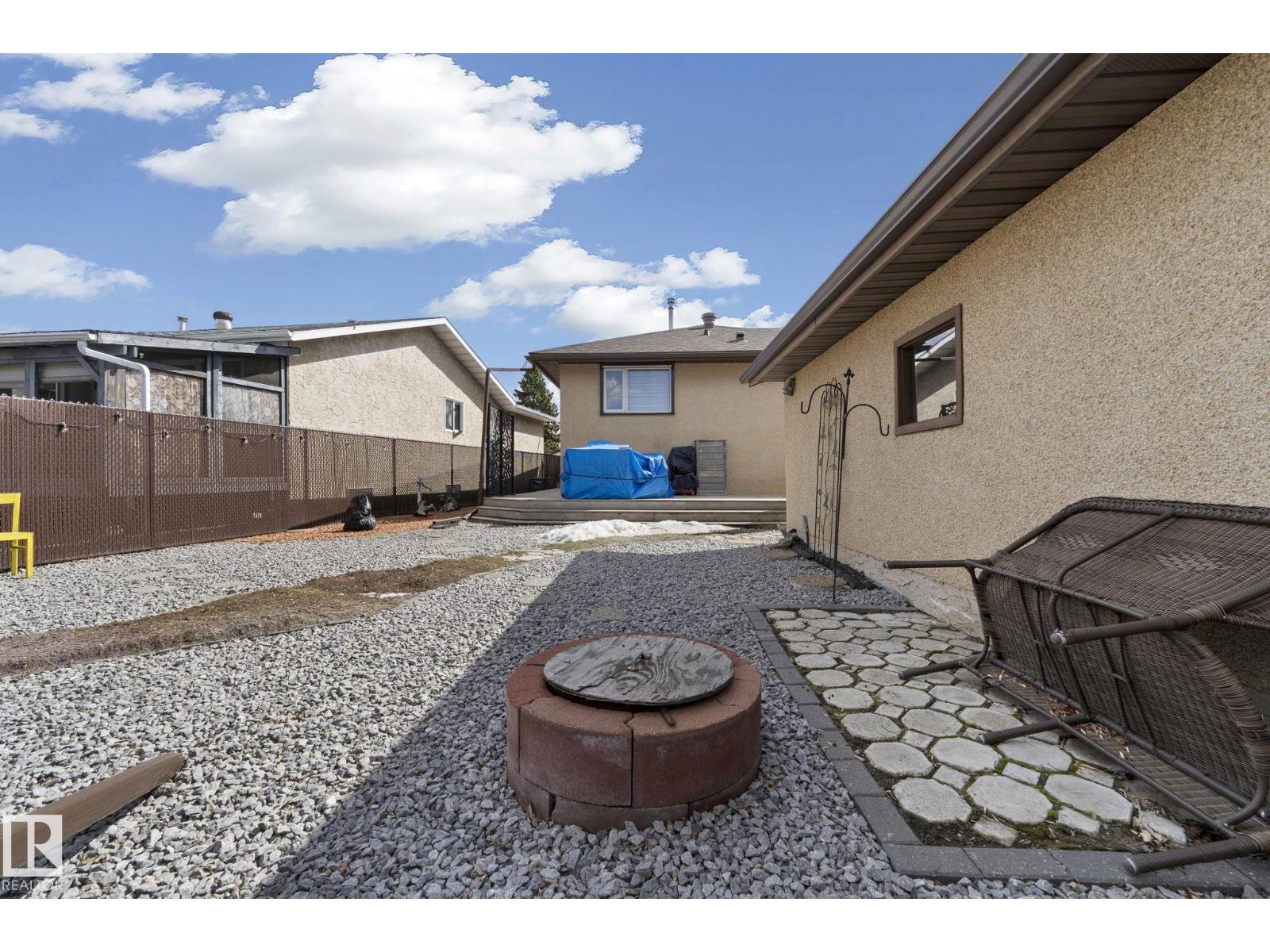 8214 93 AV, Fort Saskatchewan