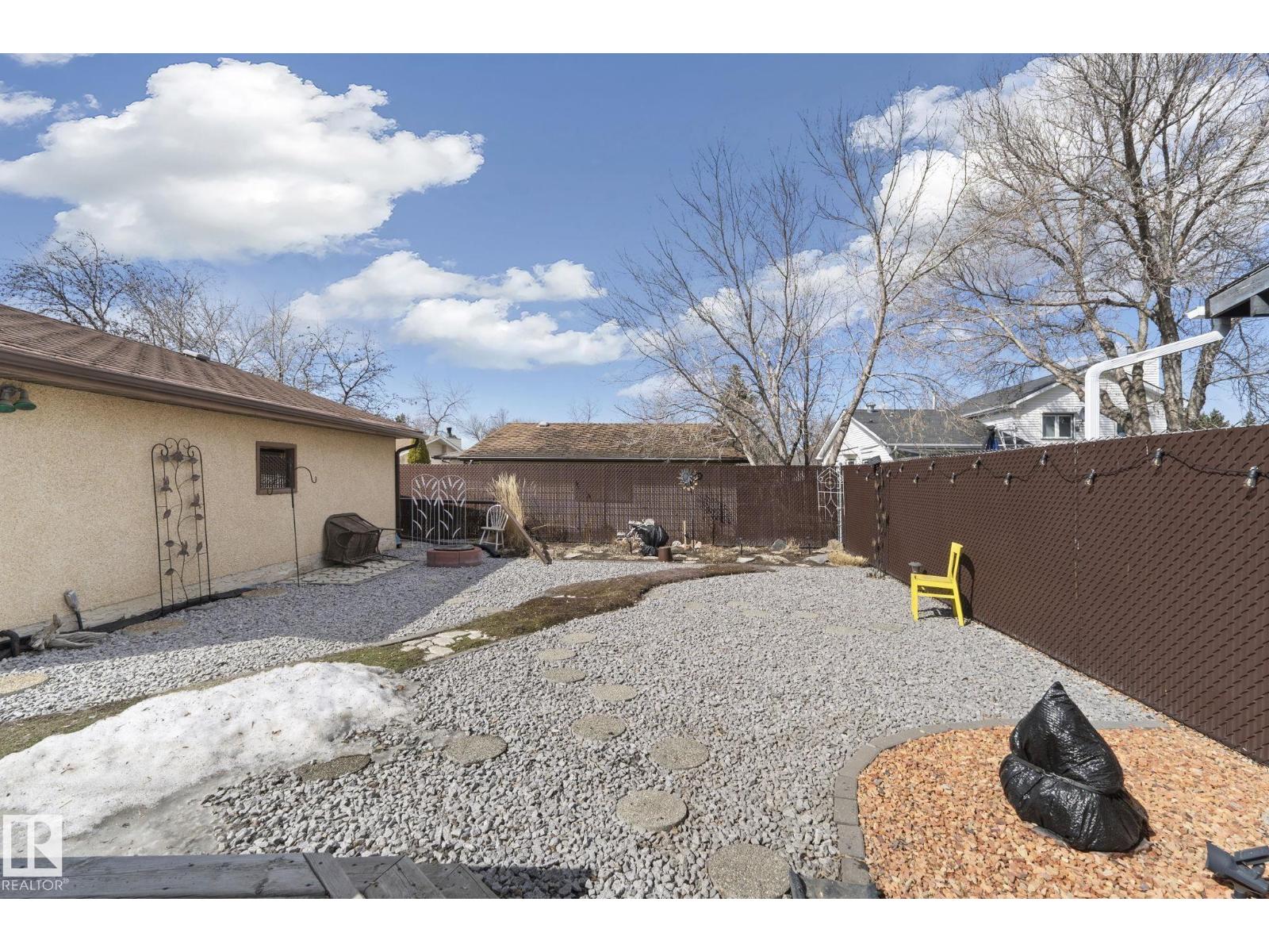 8214 93 AV, Fort Saskatchewan