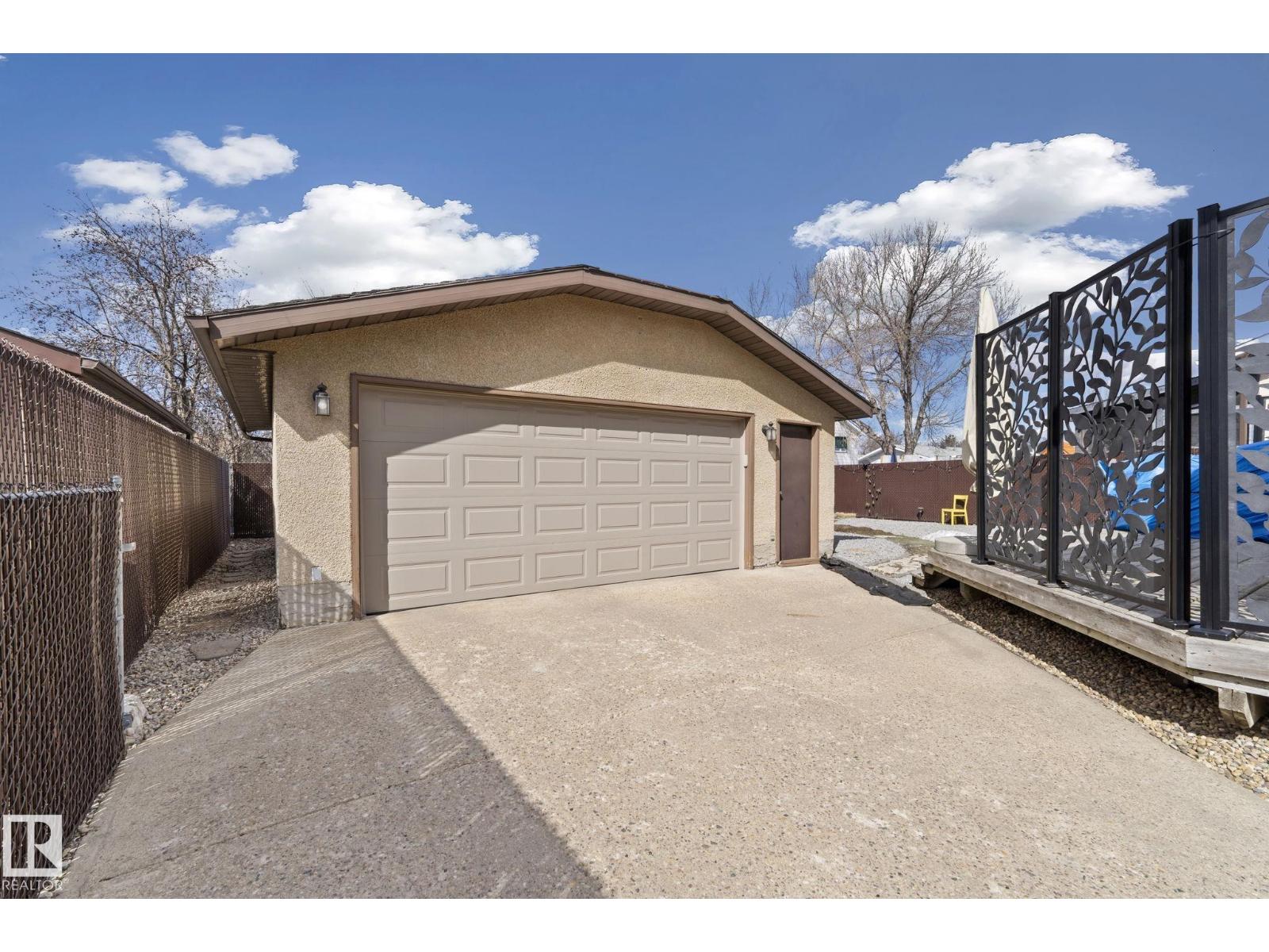 8214 93 AV, Fort Saskatchewan