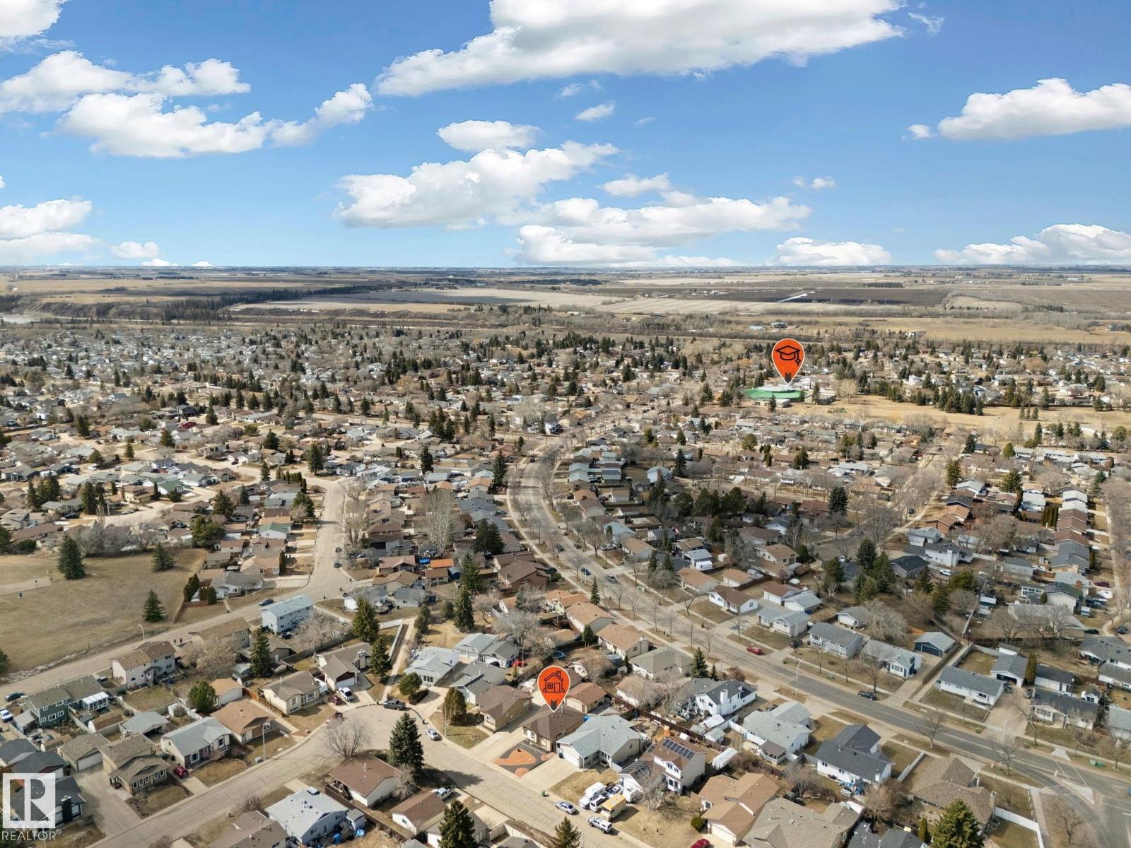 8214 93 AV, Fort Saskatchewan