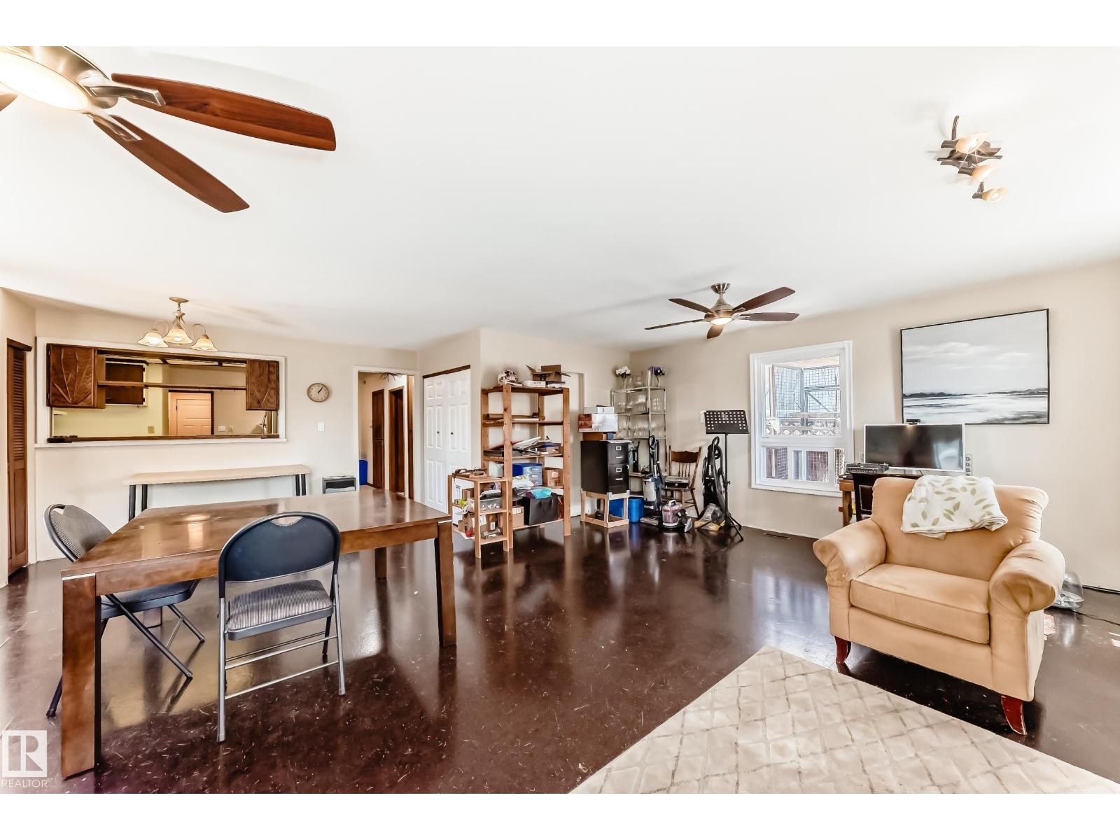 10923 136 AV NW - 3