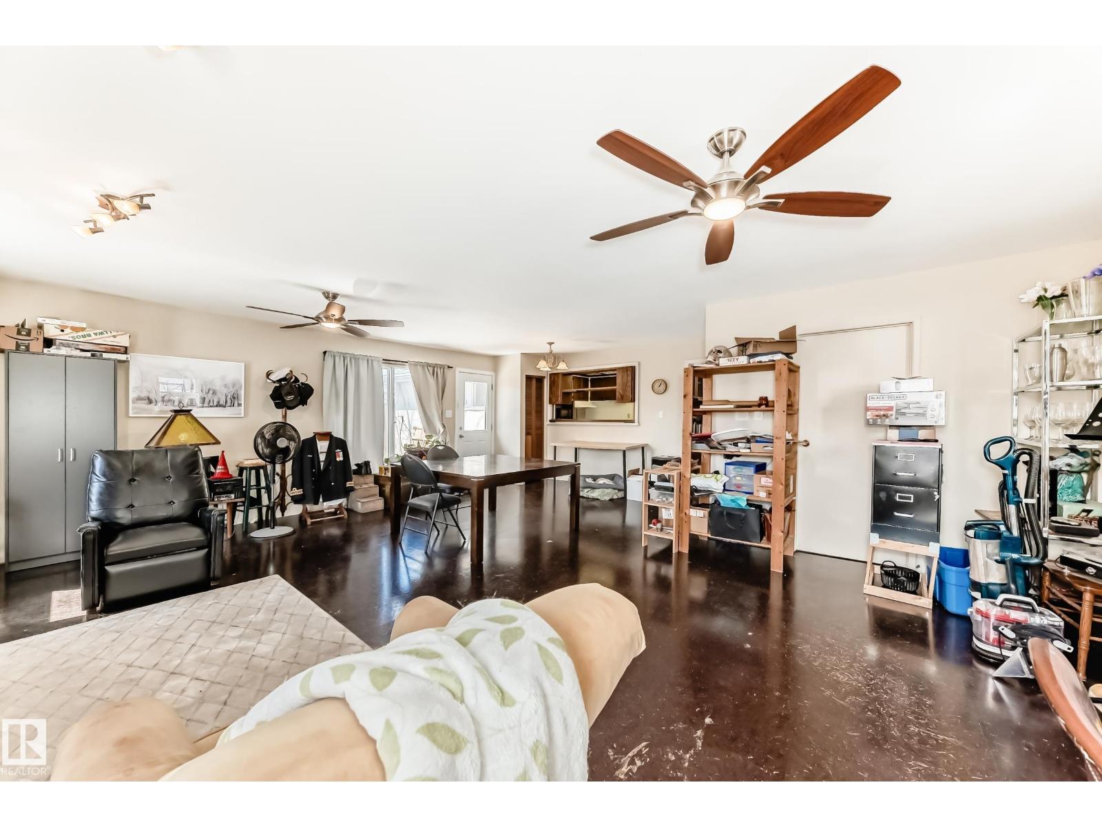 10923 136 AV NW - 5