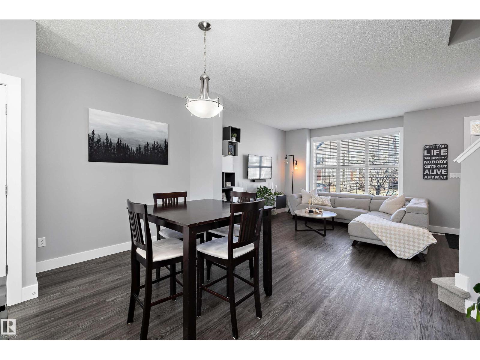 2107 24 ST NW, Edmonton