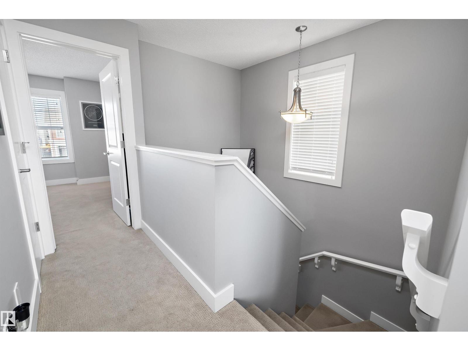 2107 24 ST NW, Edmonton