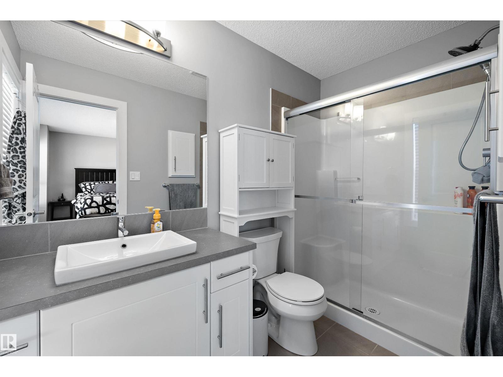 2107 24 ST NW, Edmonton