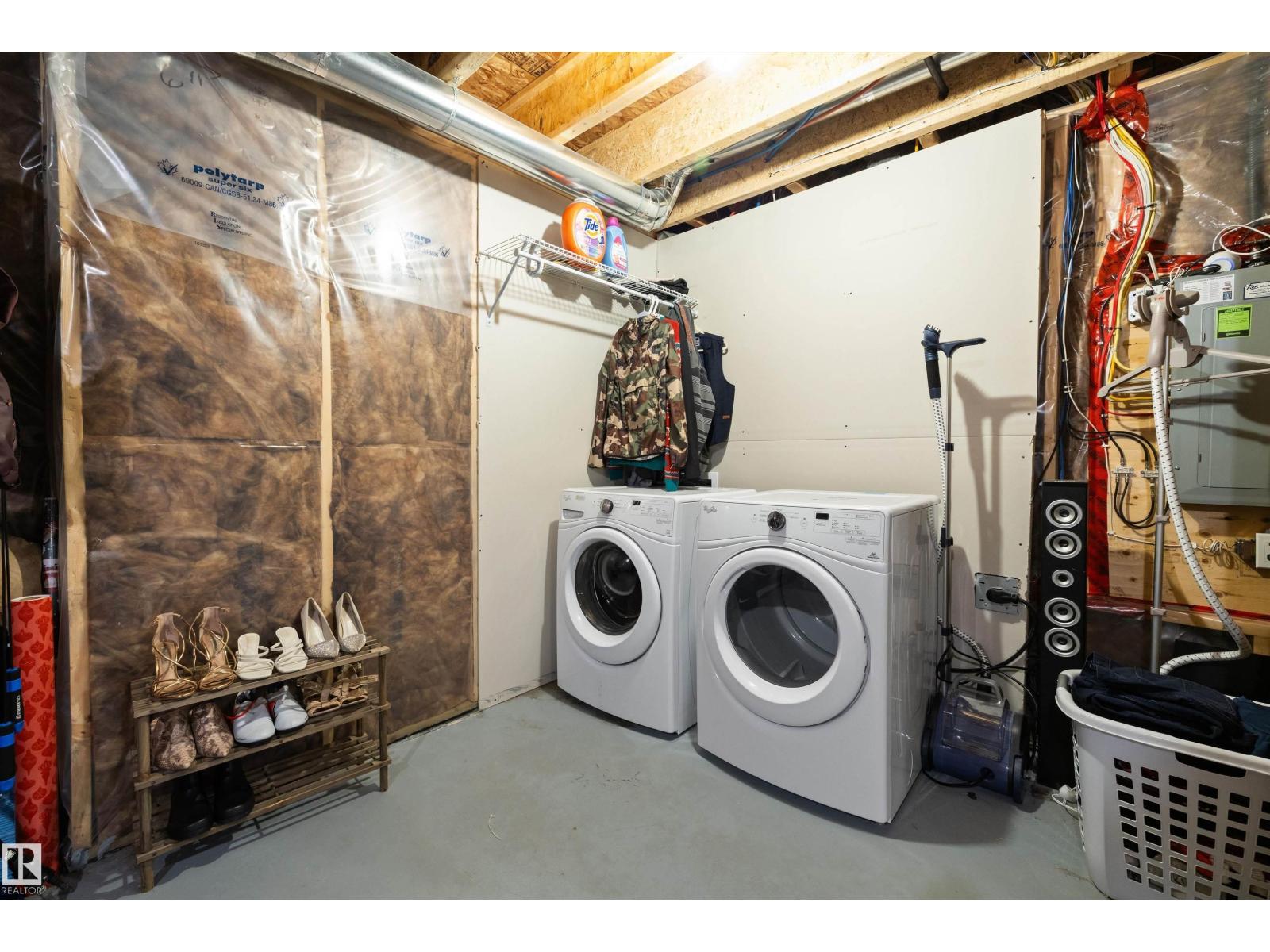 2107 24 ST NW, Edmonton