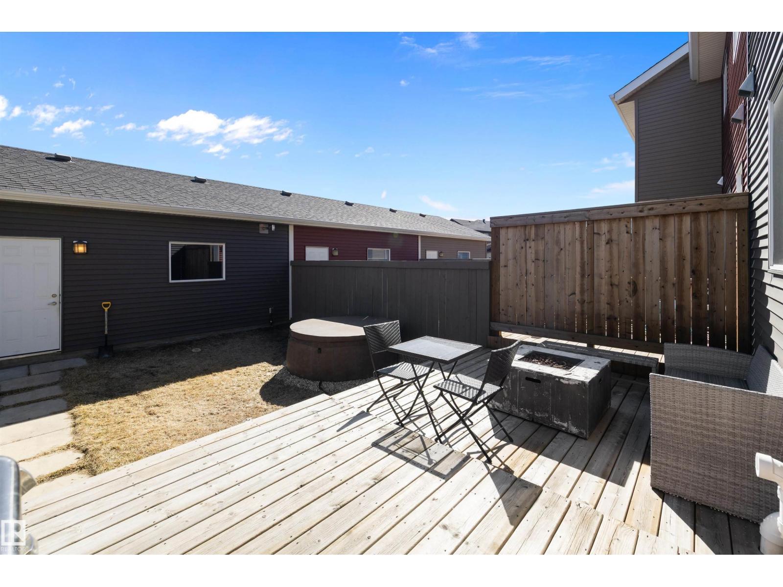 2107 24 ST NW, Edmonton