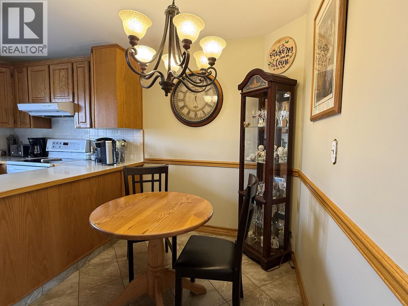 785 IRWIN STREET - 15