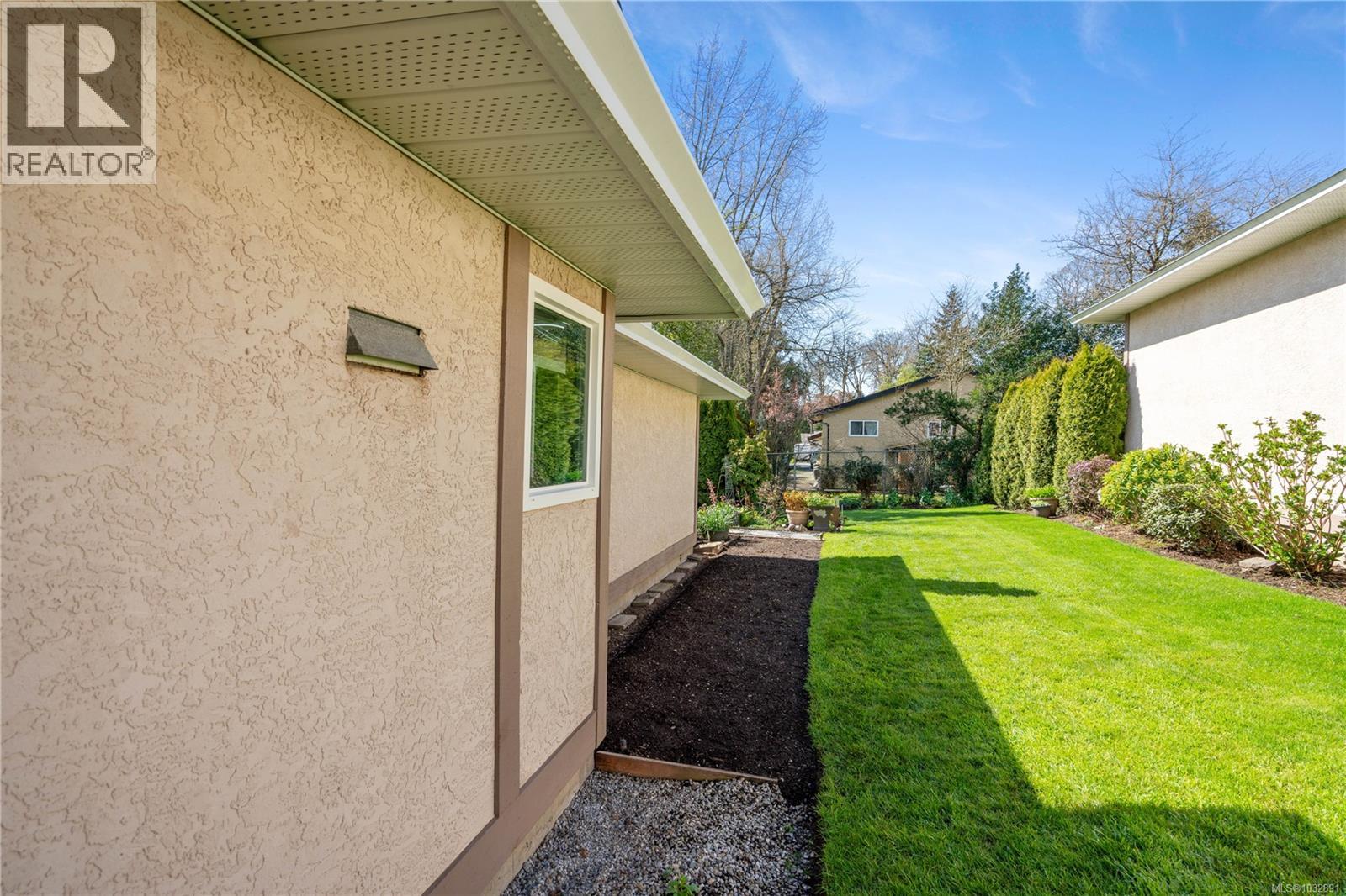 20 4120 Interurban Road, Saanich