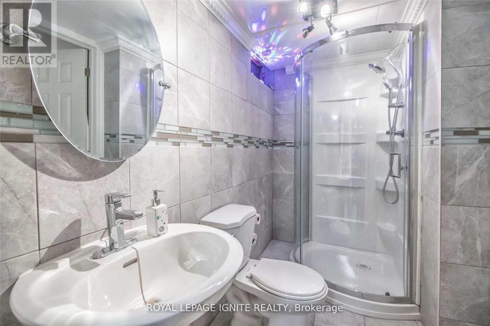 11 CARISBROOKE SQUARE, Toronto (Malvern), Ontario, M1B4M2 — Photo 21