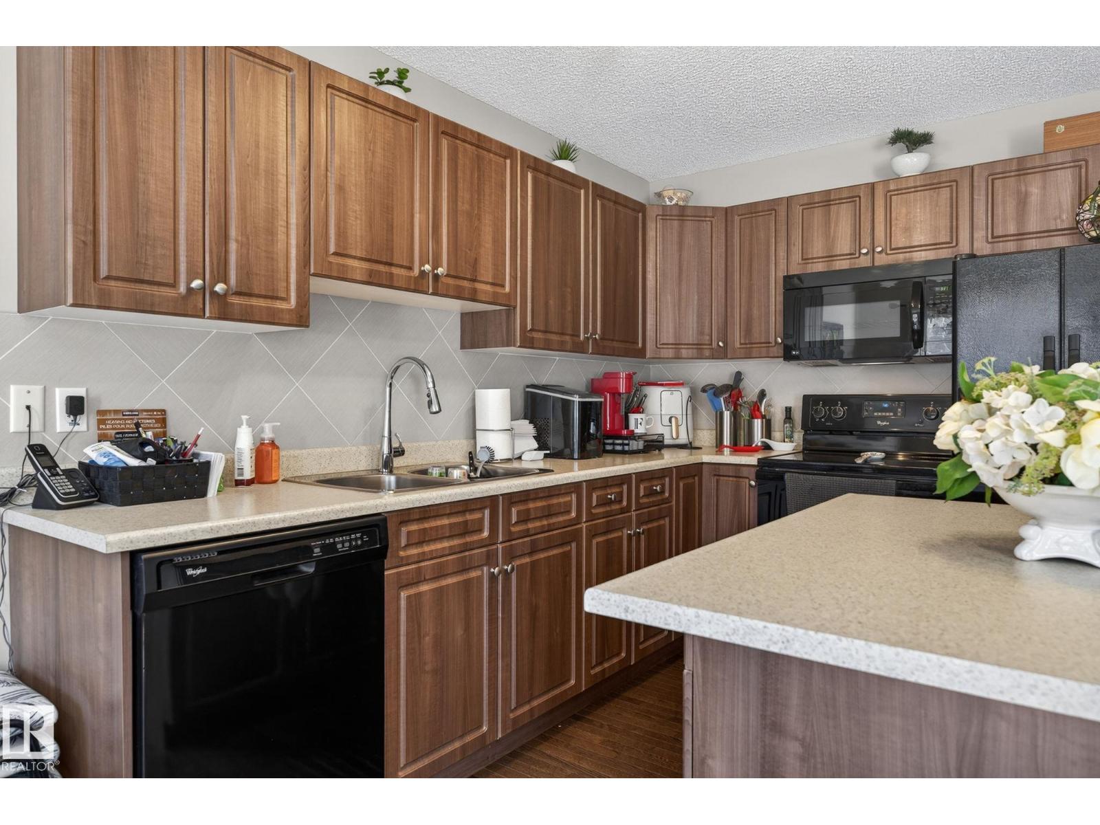 #12 655 TAMARACK RD NW, Edmonton