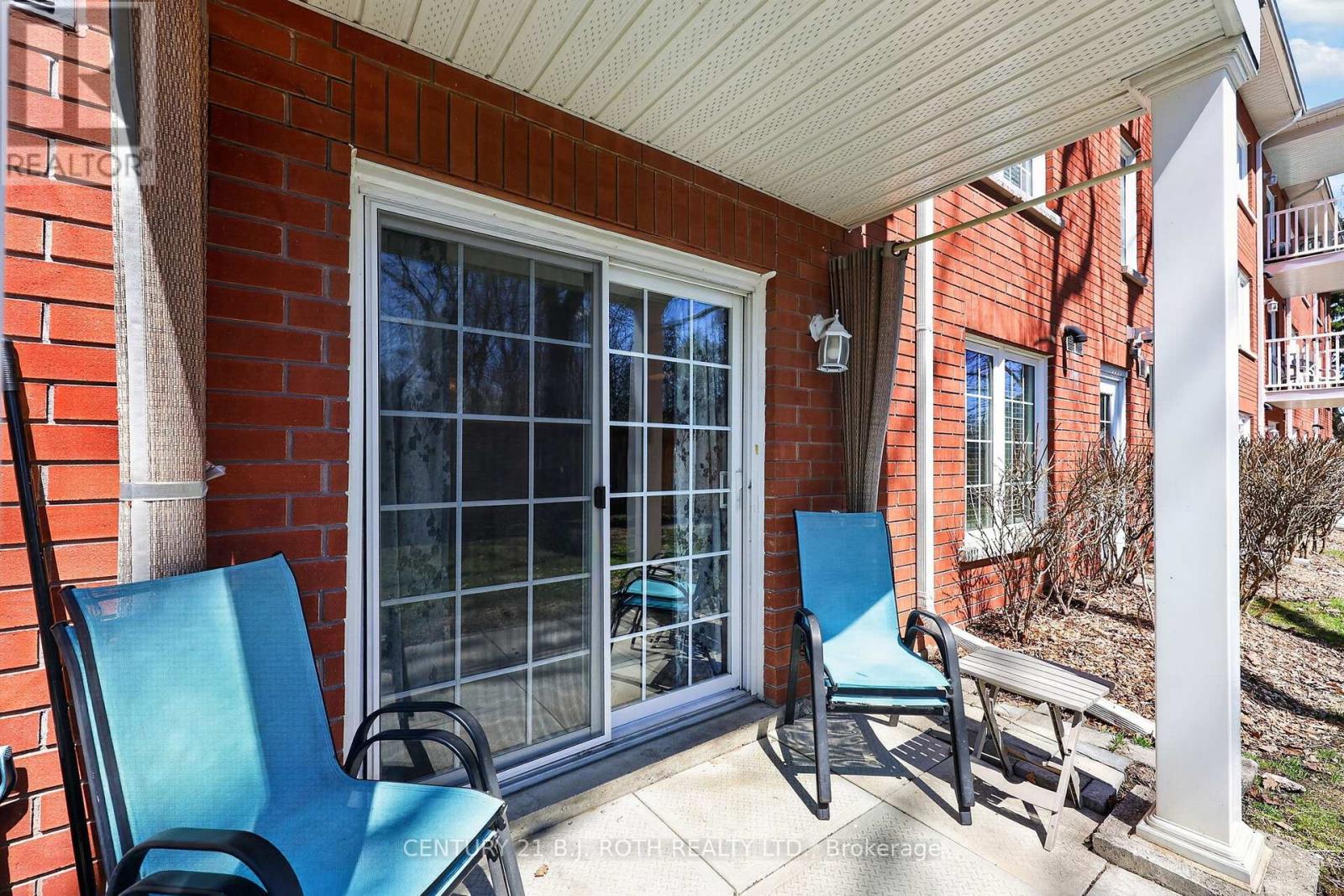 #116 49 JACOBS TERRACE - 34