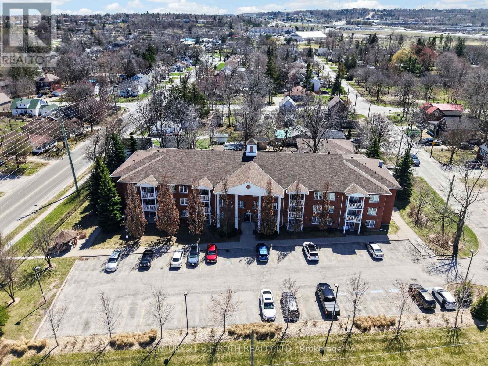#116 49 JACOBS TERRACE - 45