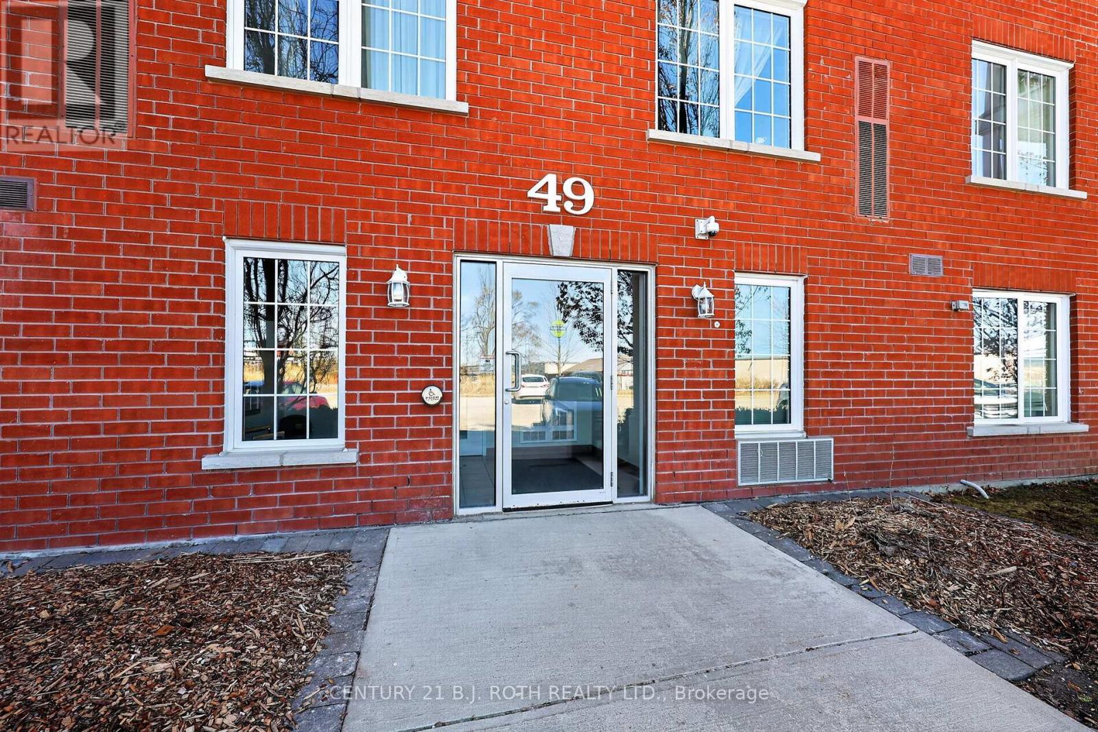 #116 49 JACOBS TERRACE - 6