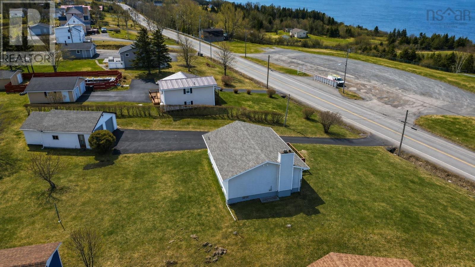 Property 4 of 30 of 2190 Highway 28