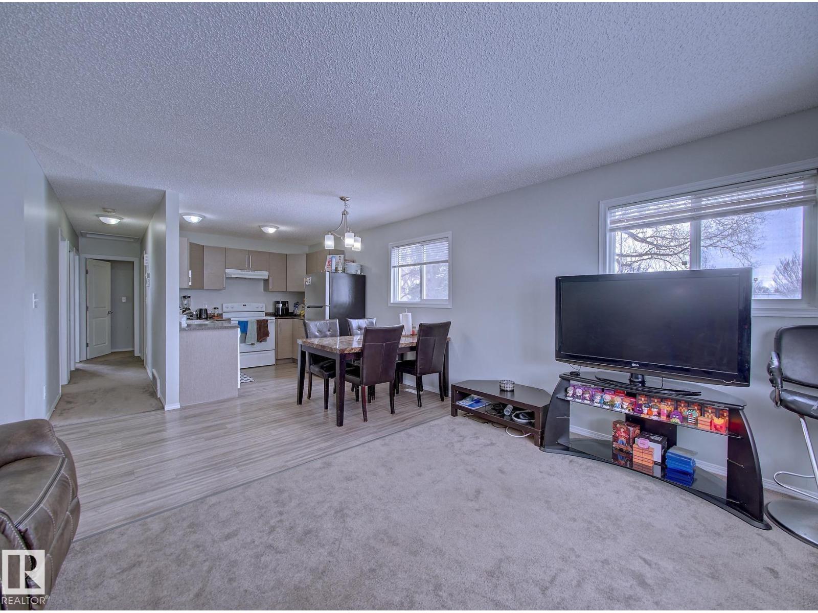 11710 92 ST NW, Edmonton