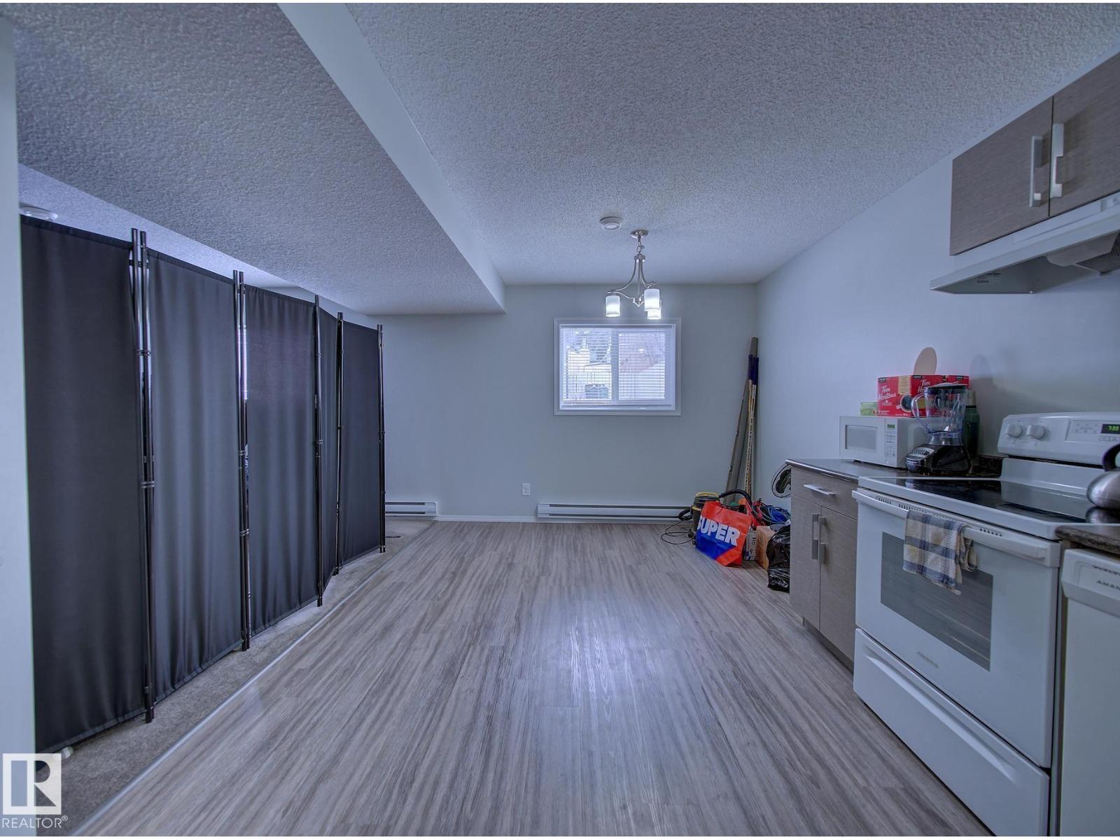 11710 92 ST NW, Edmonton