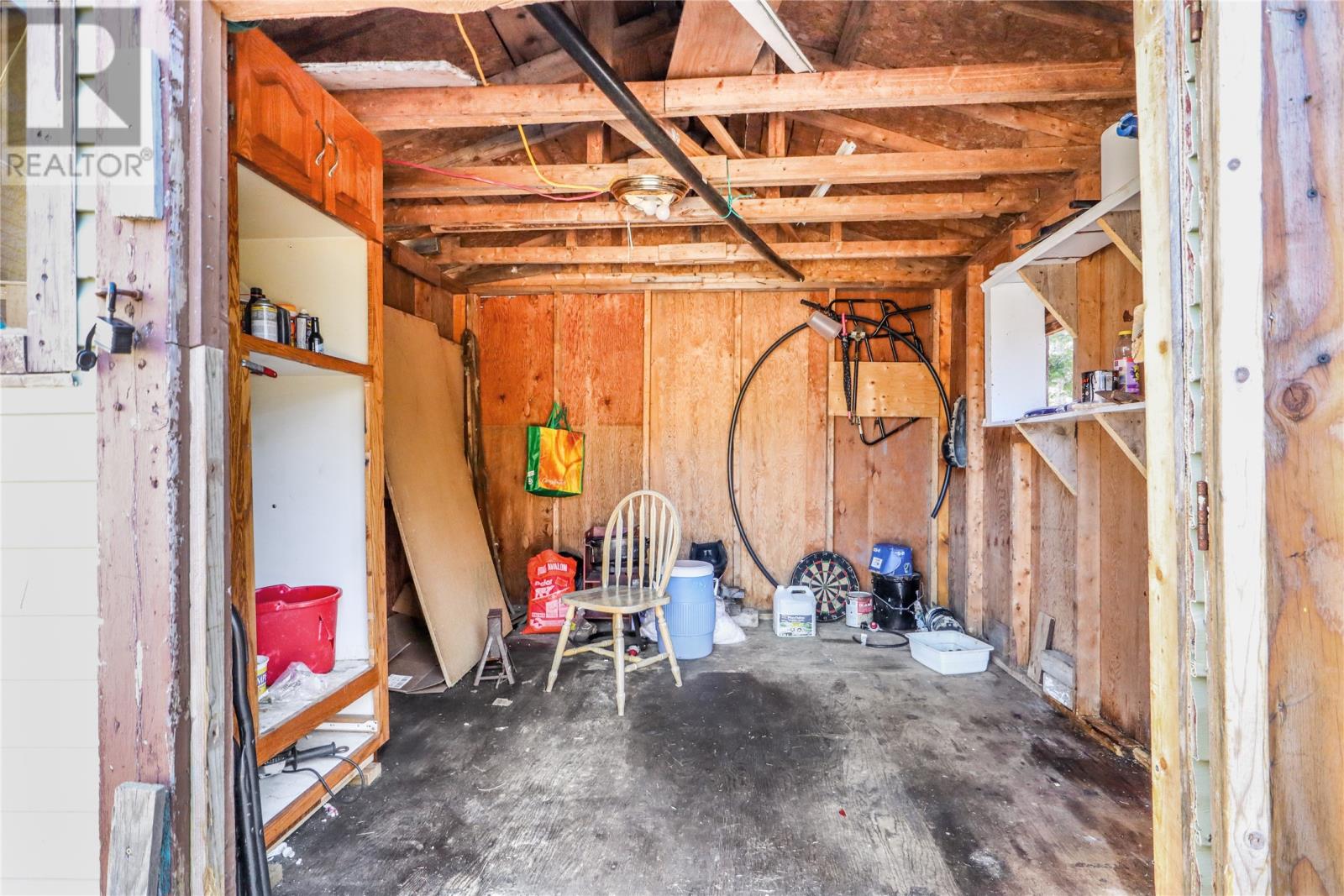 0 Mobile First Pond, Sneaker Road - 13